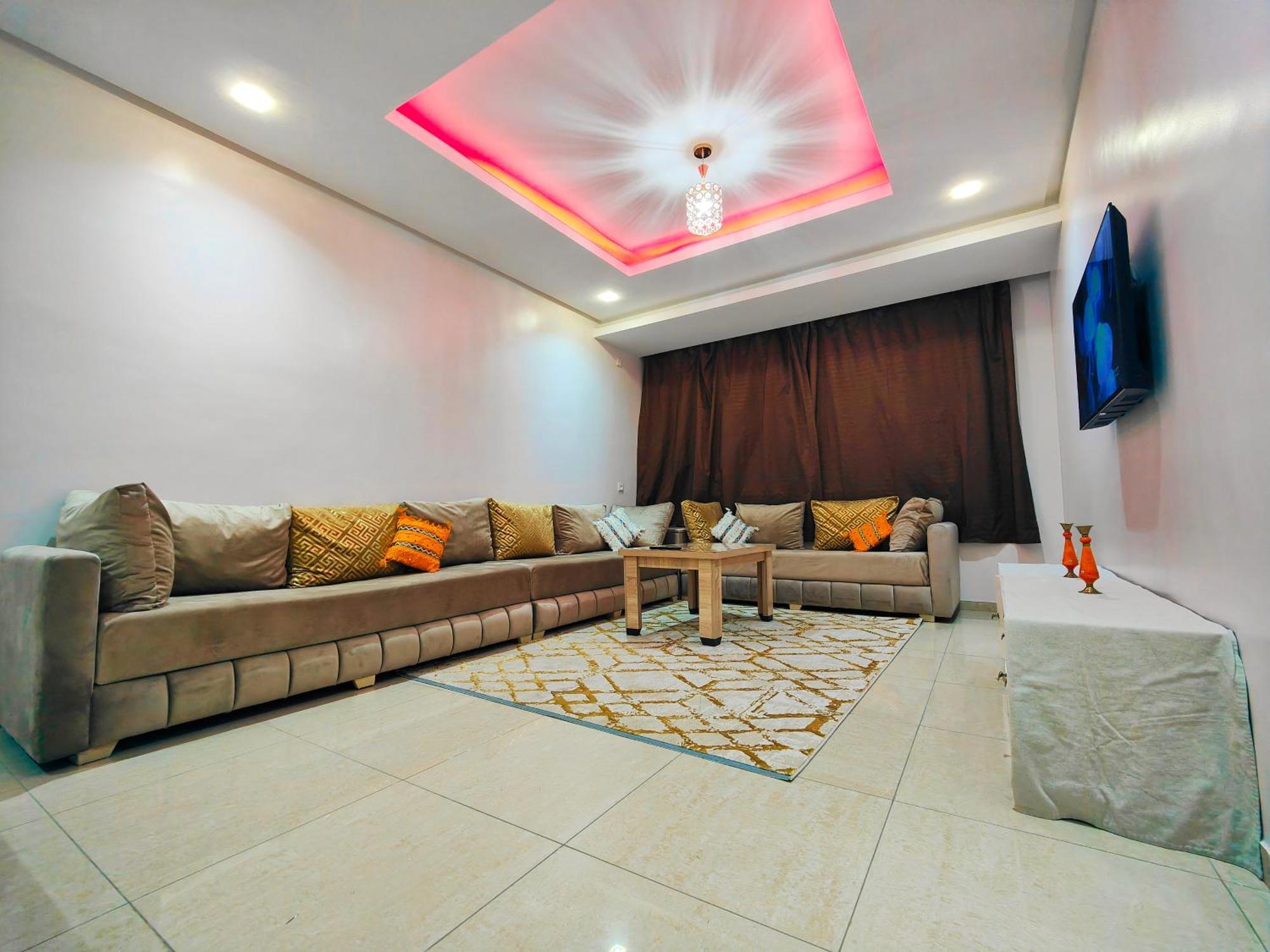Large T3 Piscine Au Coeur D'agadir Apartment