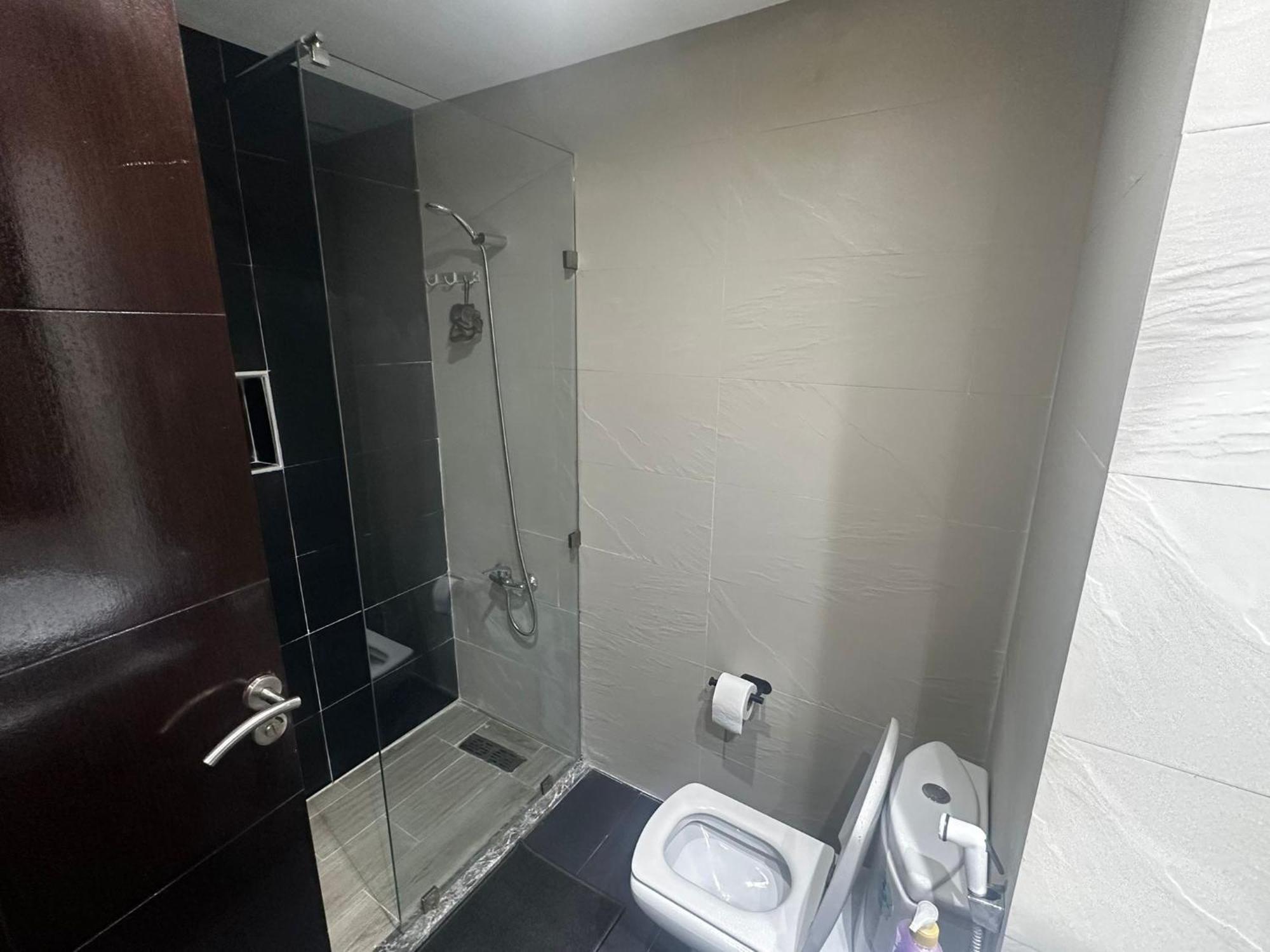 Islane Apartment