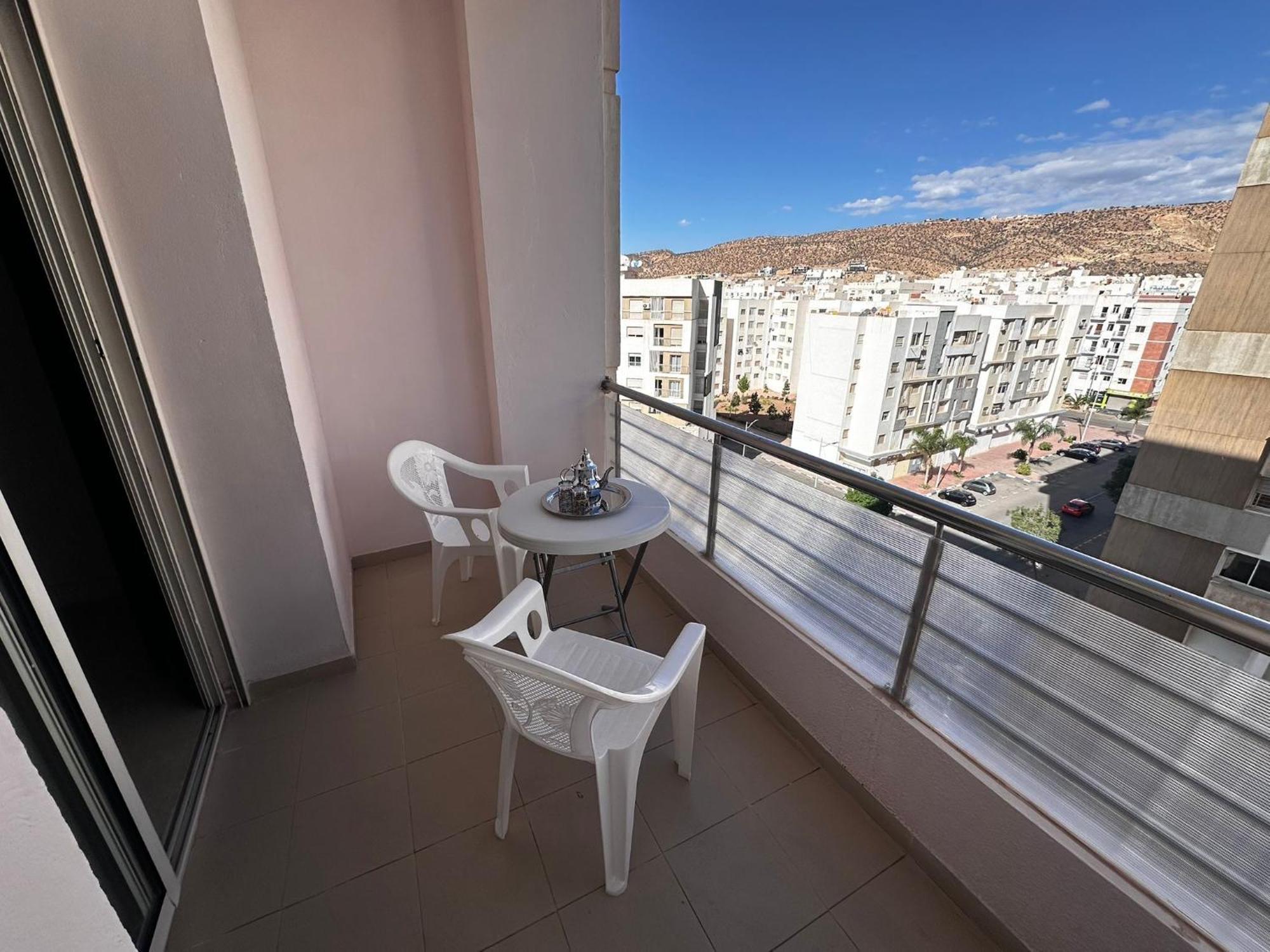 Islane Apartment *