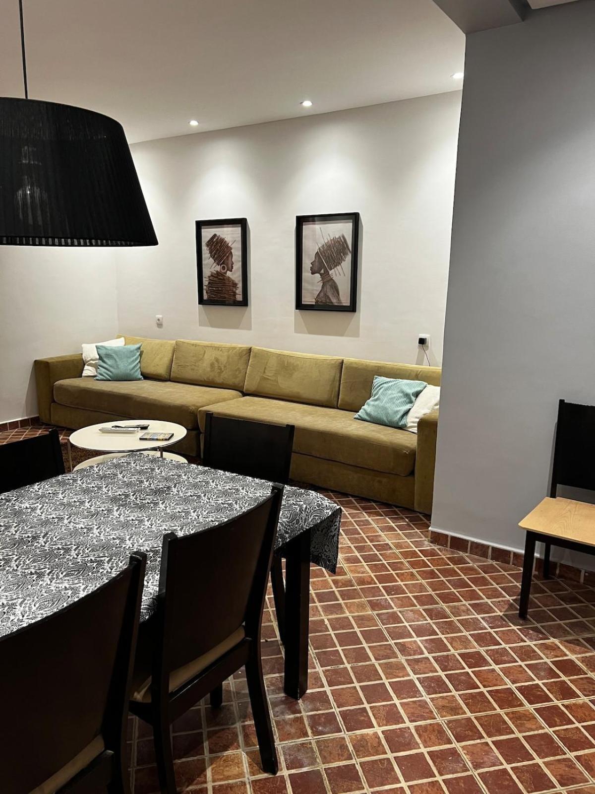 Renovated Apartment *