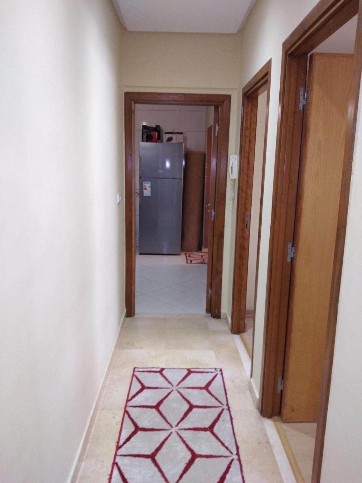 Calme Et Moderne Apartment