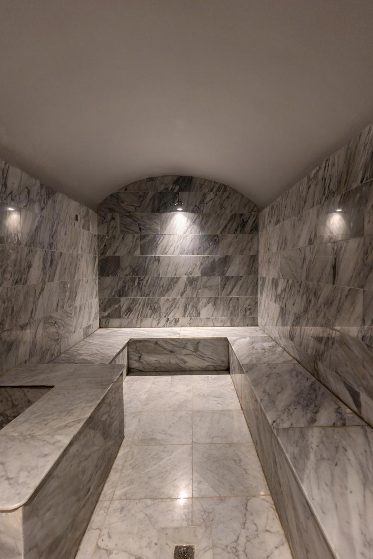Hotel Kenzi Europa 5*