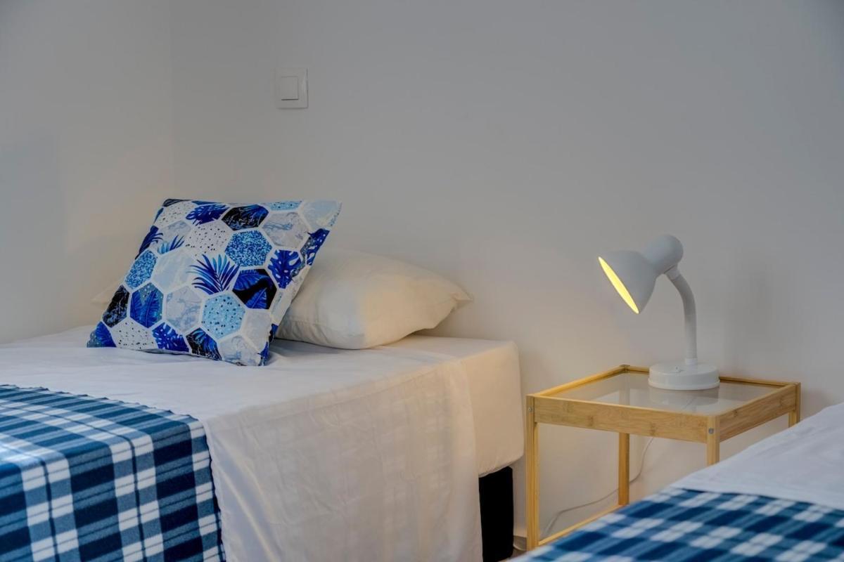 Chic & Cozy Sea View *