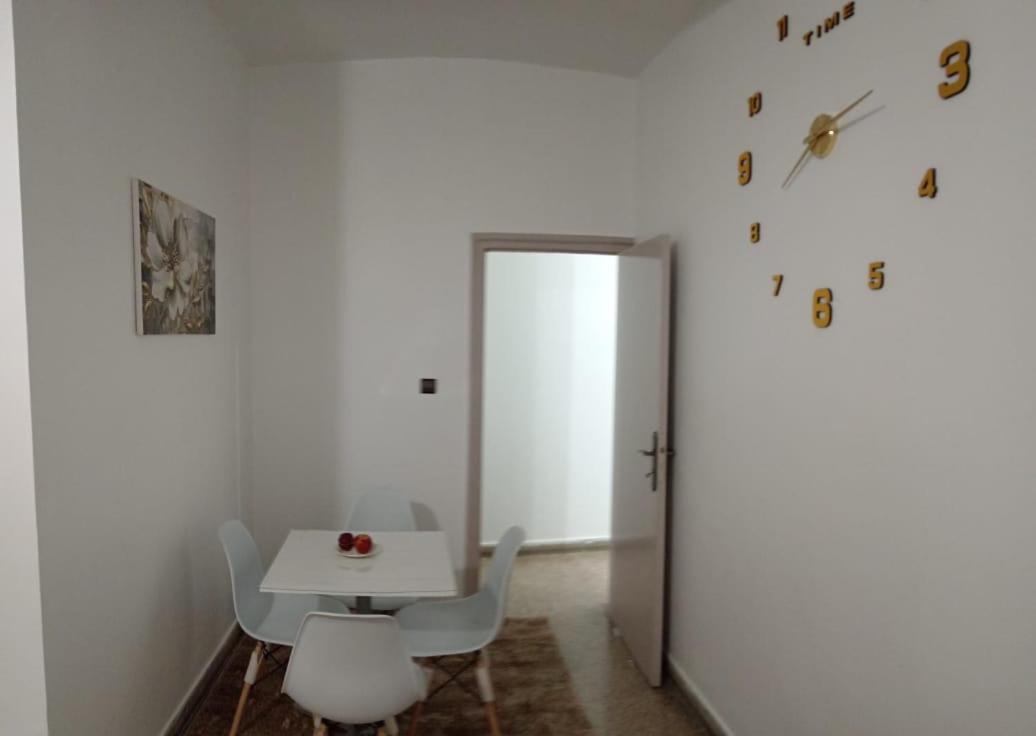 Maison Pres Grand Bazar D'afrique Souk El Had Apartment