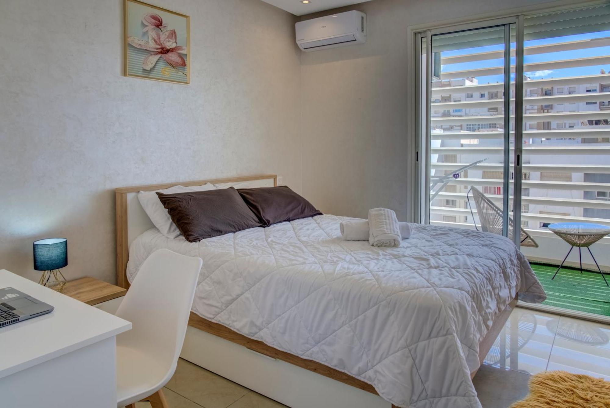 Apartment With Pool