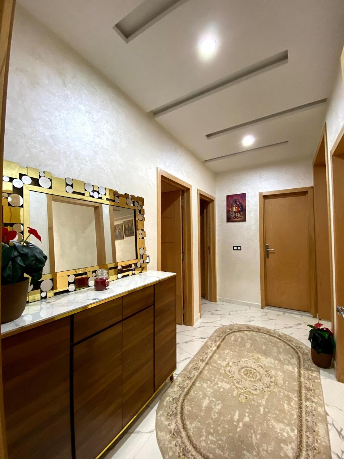 Apartment El Kenz *