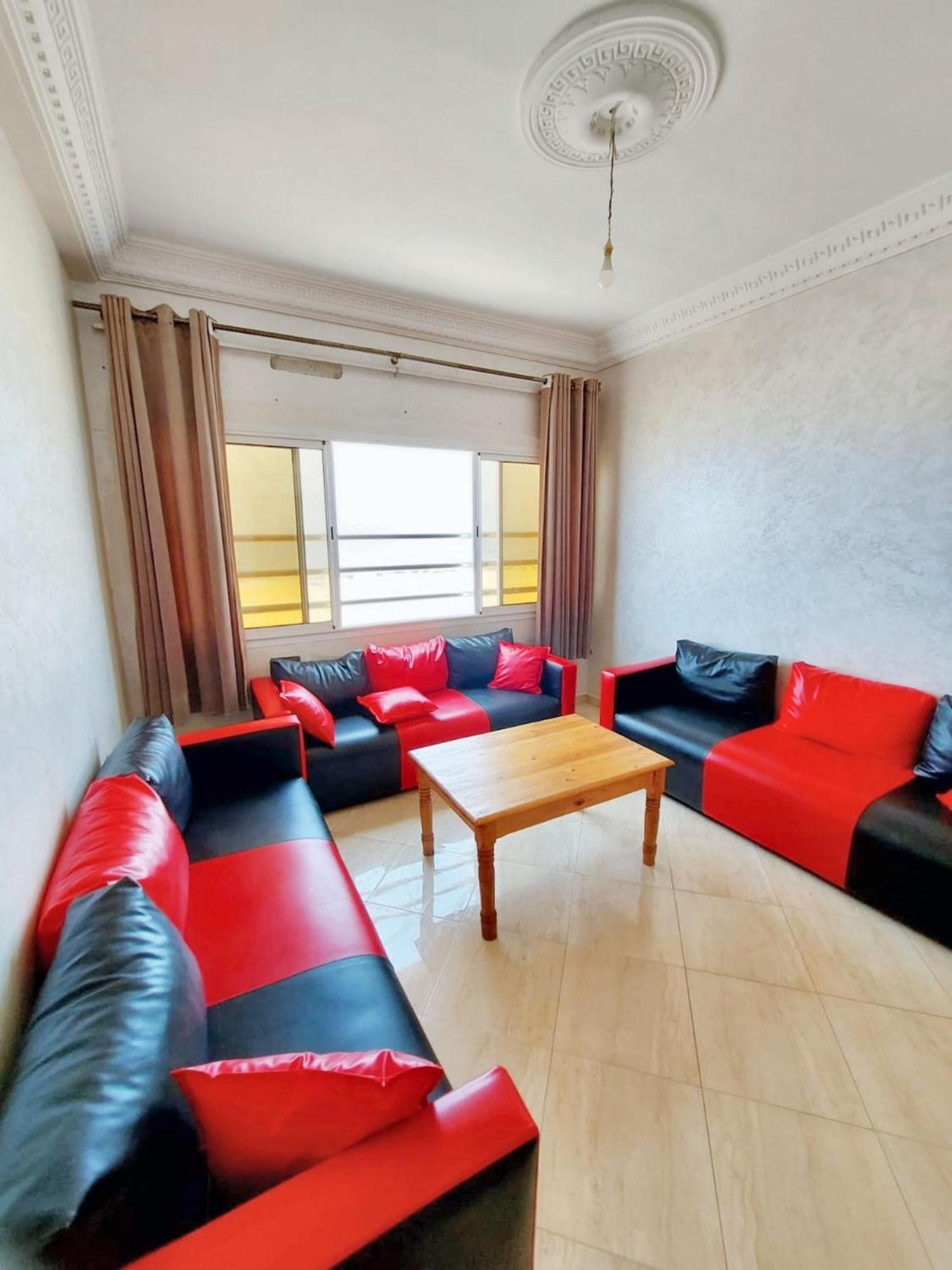 One Bedroom At 100 M Away From The With Sea View And Enclosed Garden Apartment