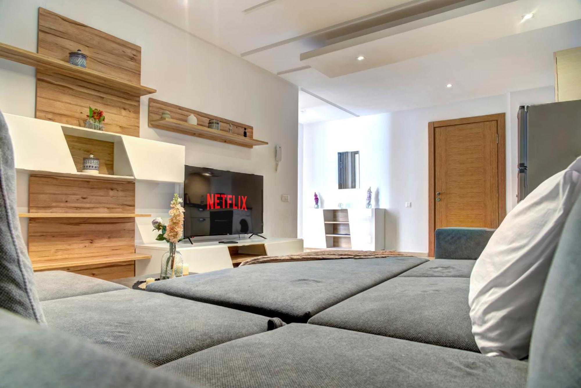 Apartment Good Vibes