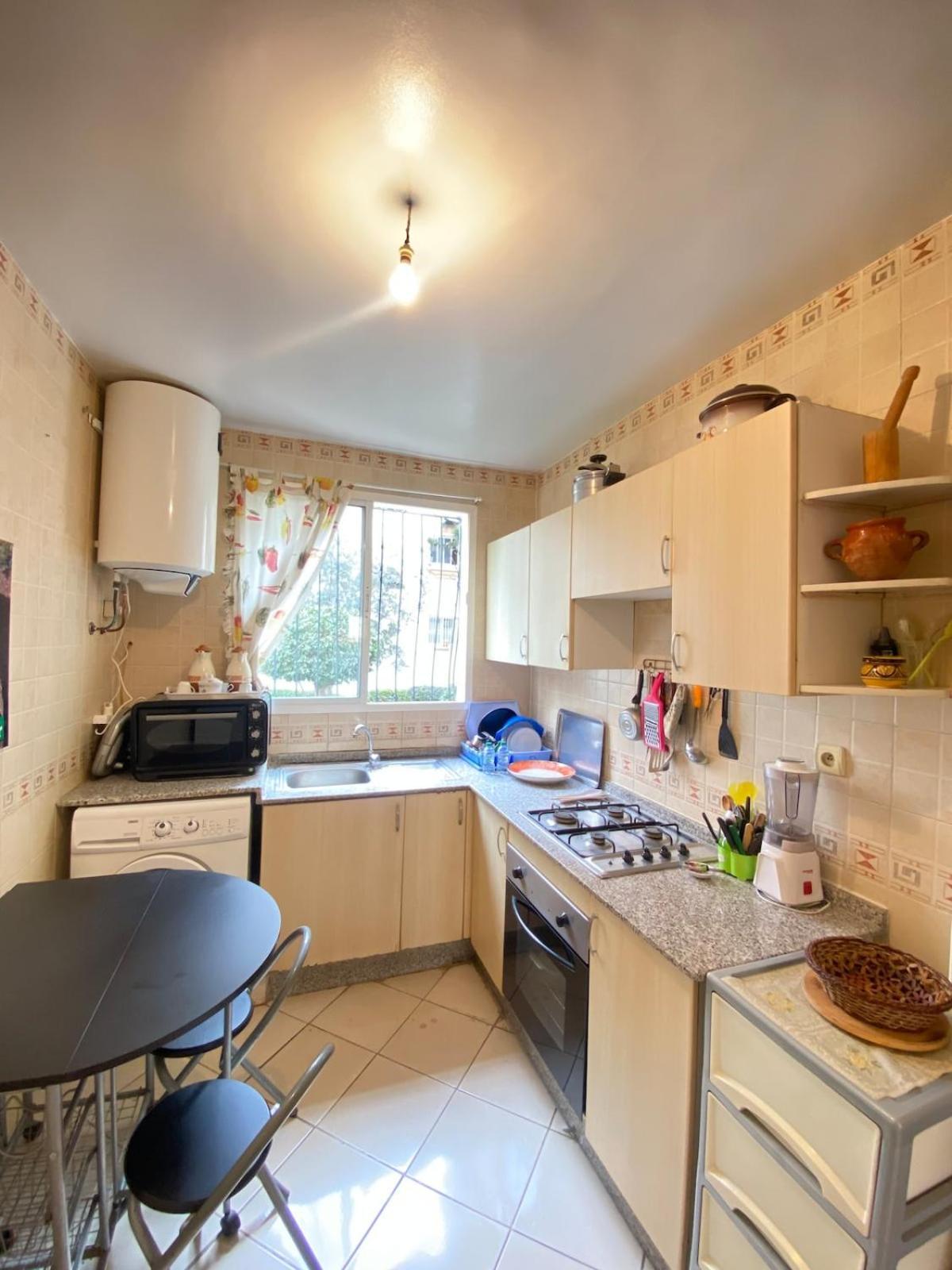 Sejour Cosy A Wi-fi, Parking & Cuisine Equipee