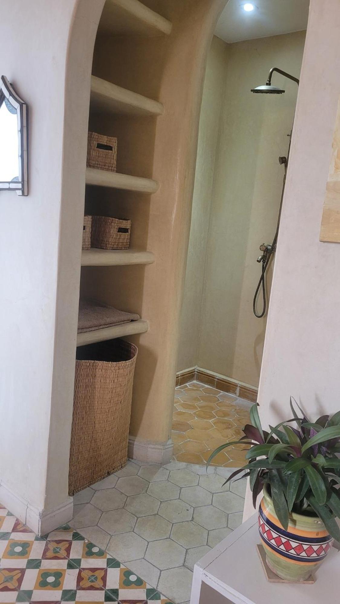 Riad Aman Iman