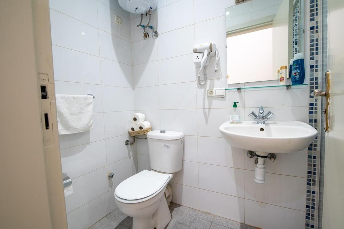 Apartment Steps From Attractions In Center Agadir