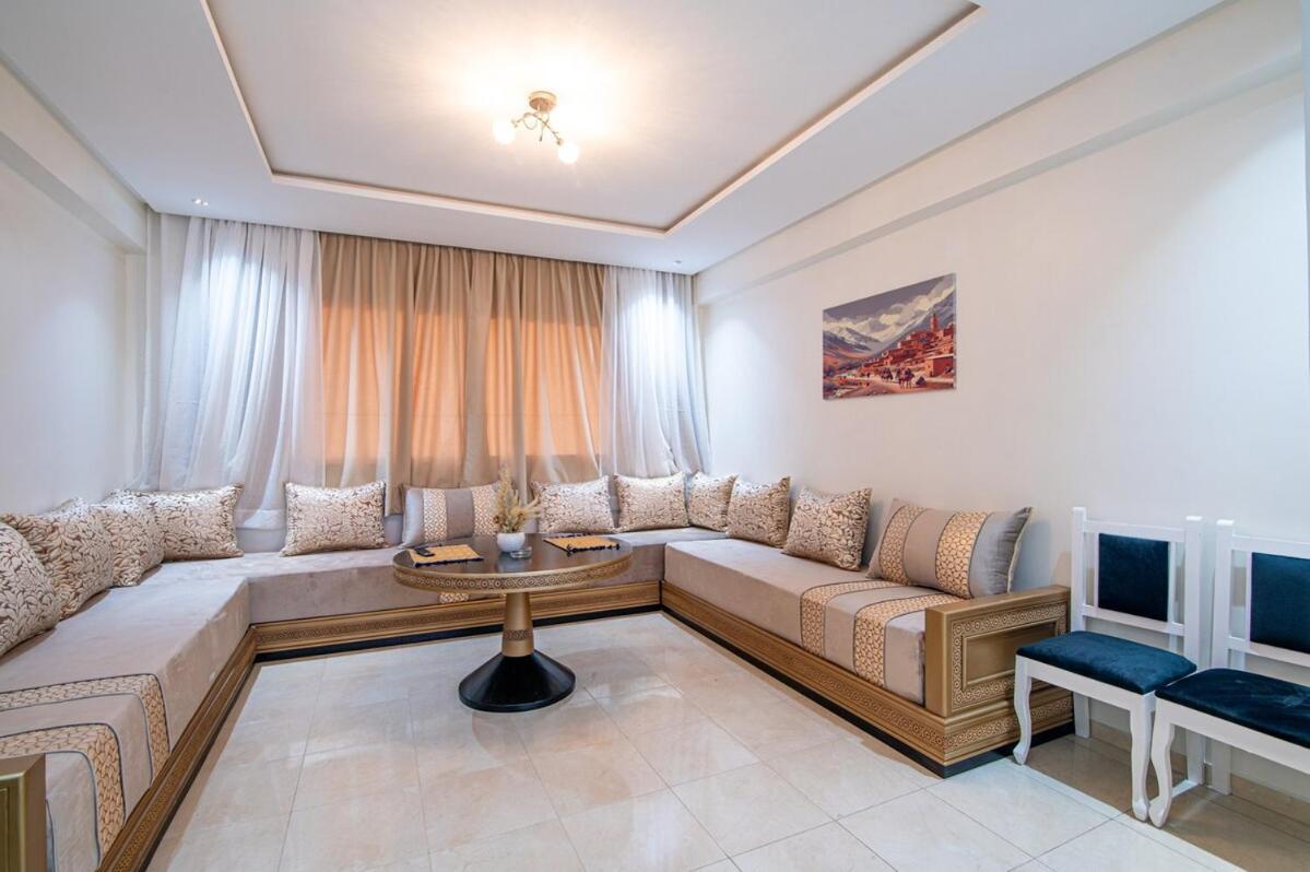 Steps From Attractions In Center Agadir
