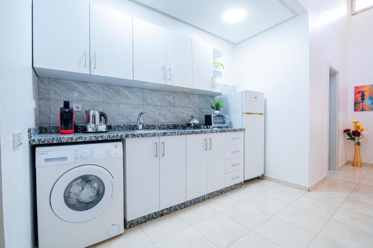 Apartment Steps From Attractions In Center Agadir
