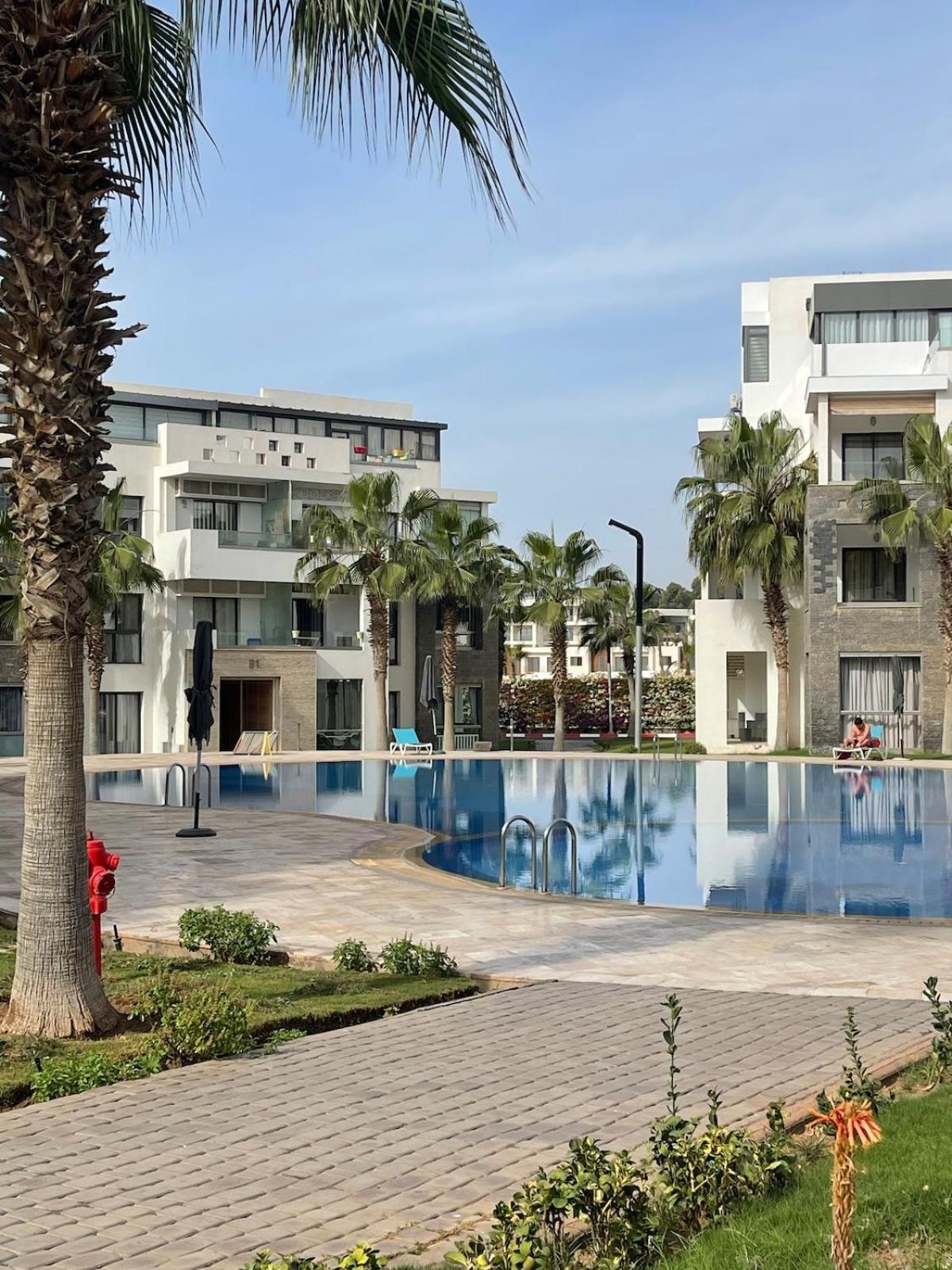Hivernage With A Pool Apartment