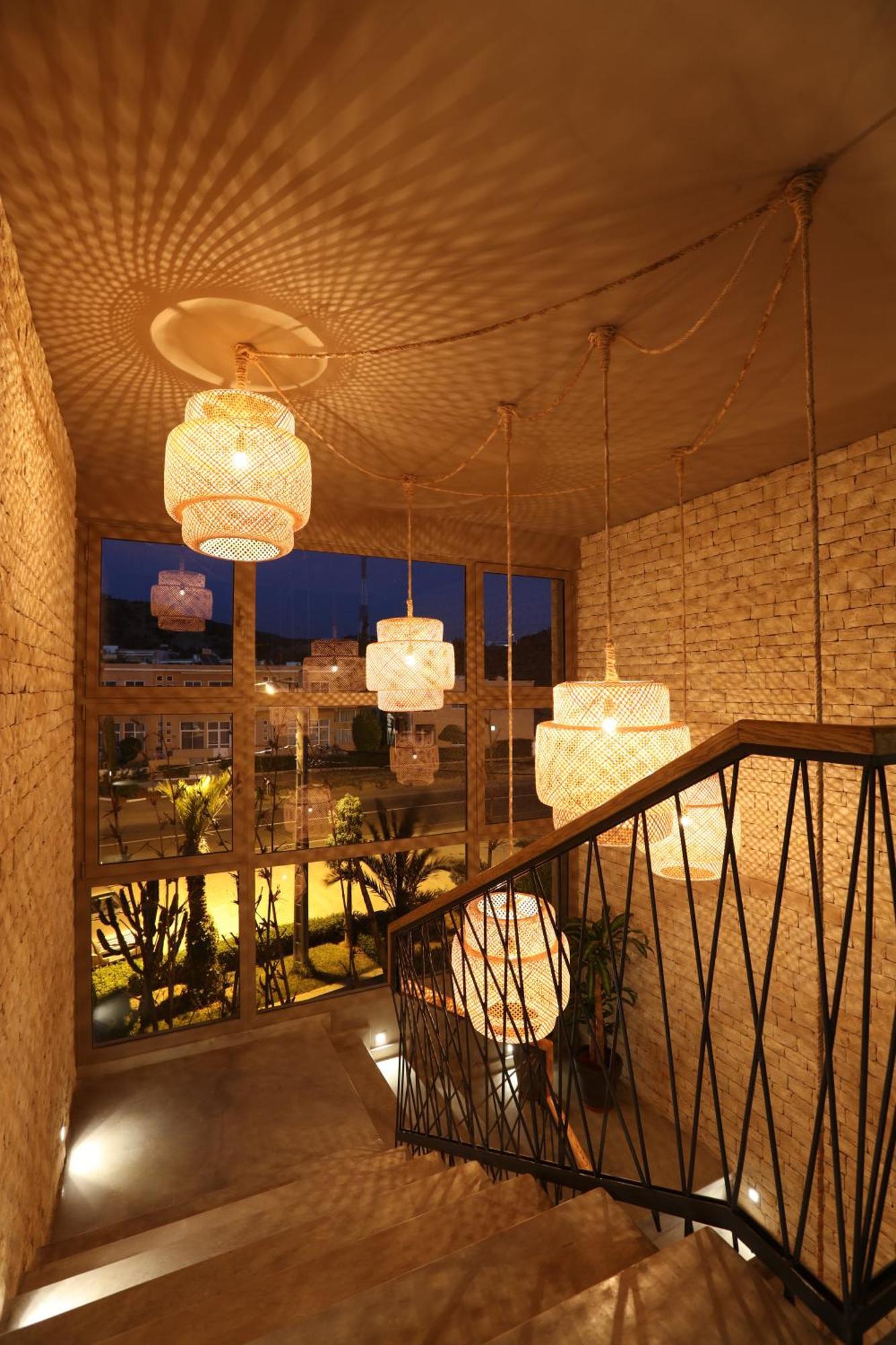 Aparthotel Ymy House *