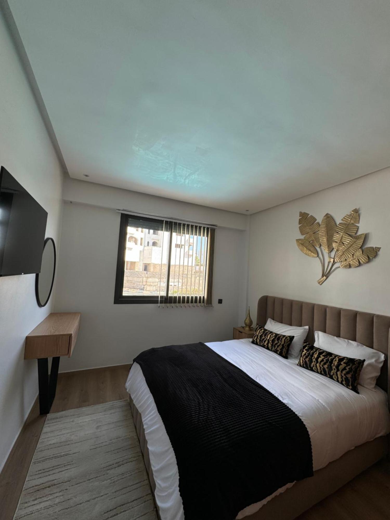 Prestige With Swimming Pool Apartment *