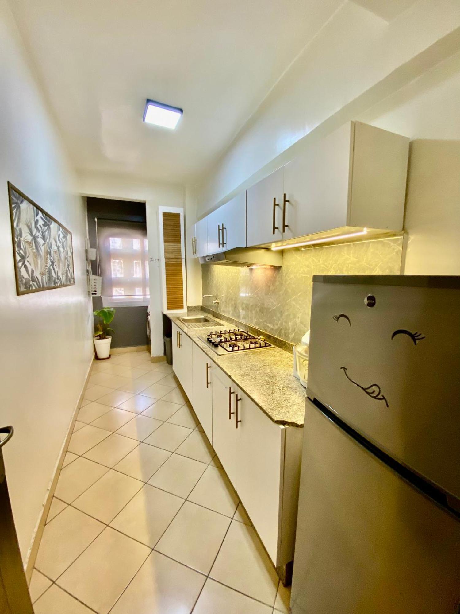 B Living Apartment