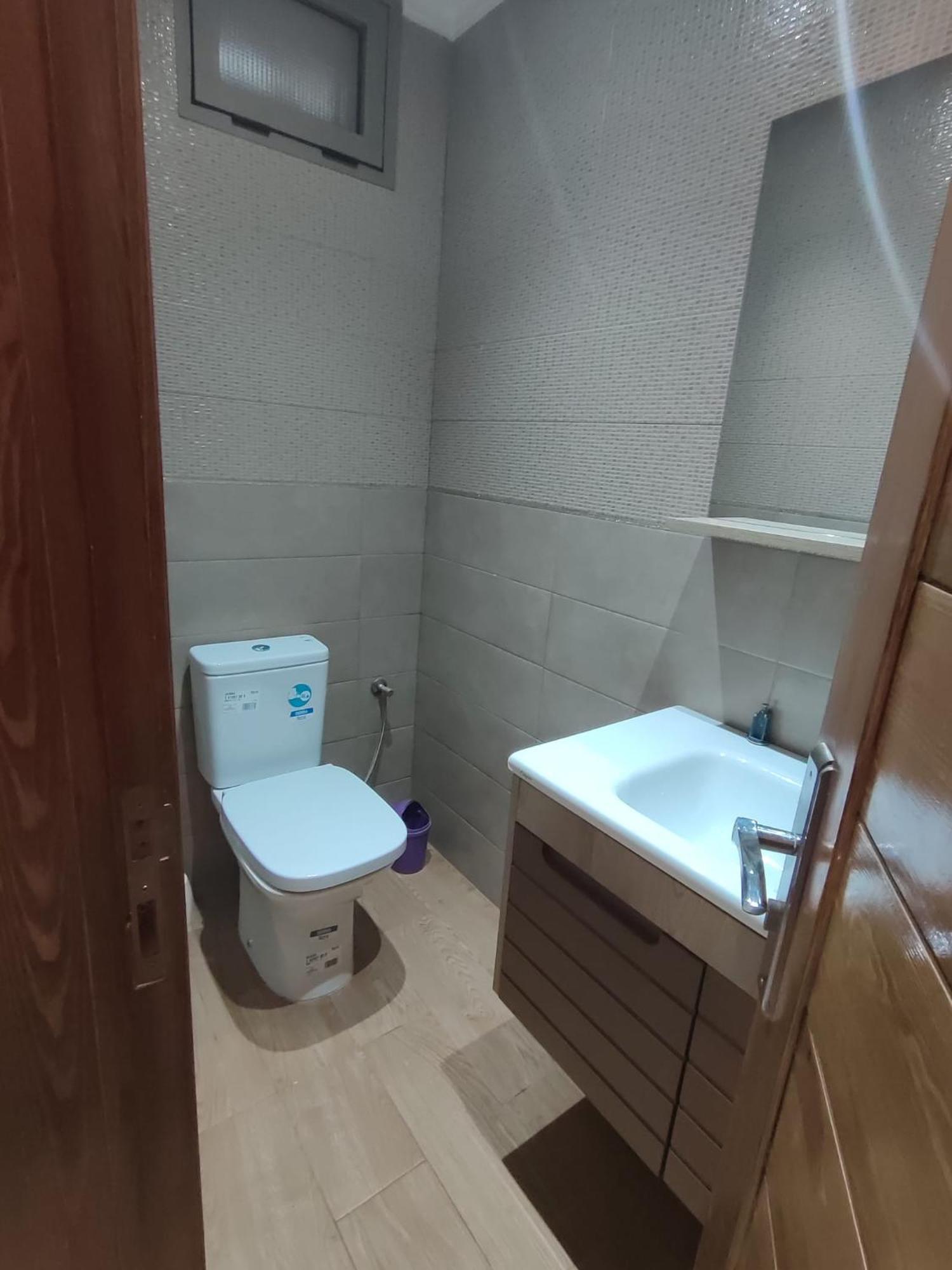 Luxury For Rent In Apartment *