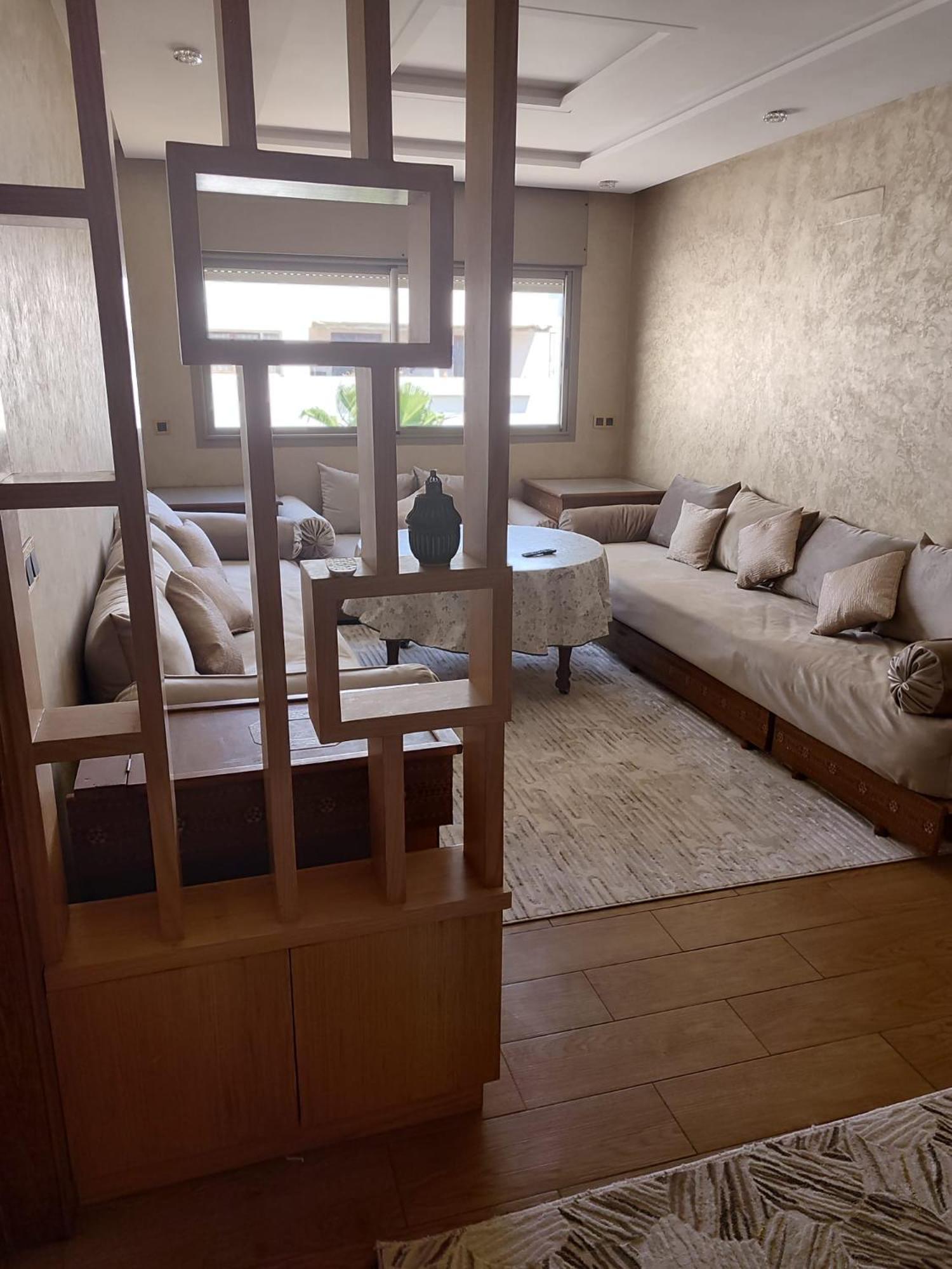 Apartment Luxury For Rent In