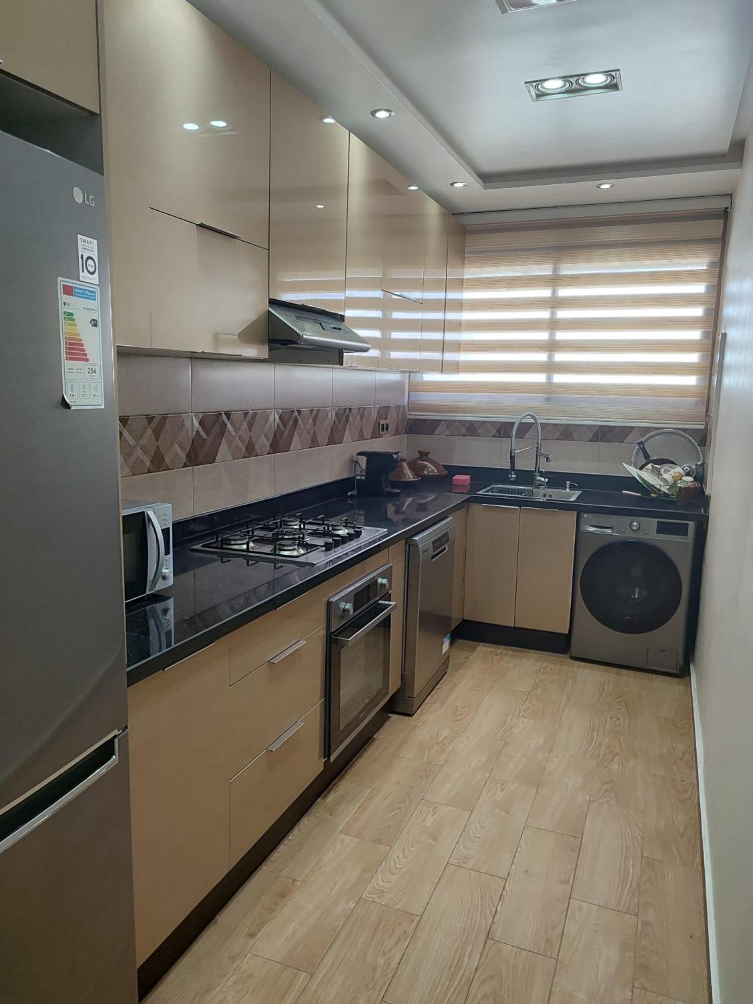 Luxury For Rent In Apartment