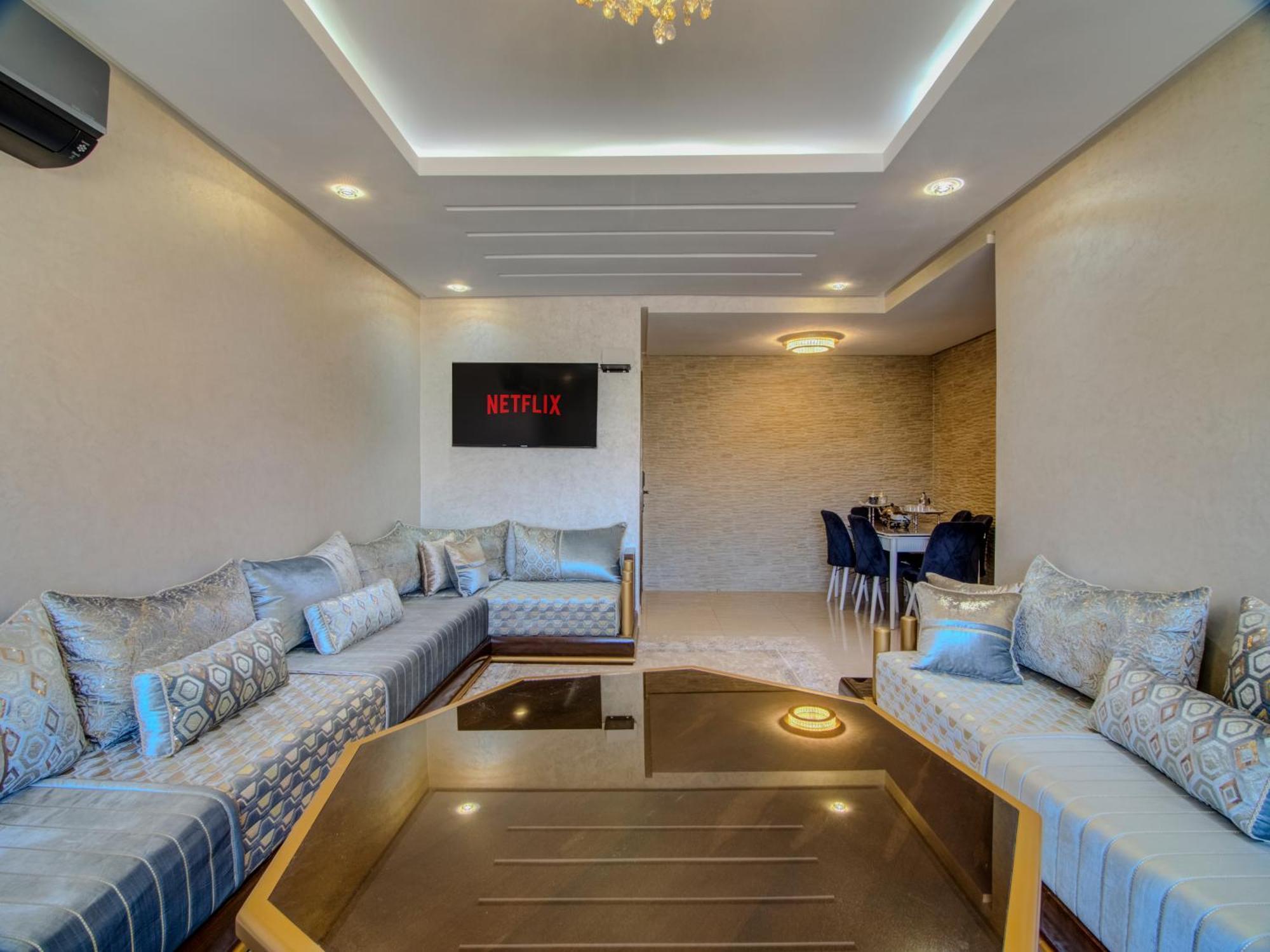 Luxe House Apartment *