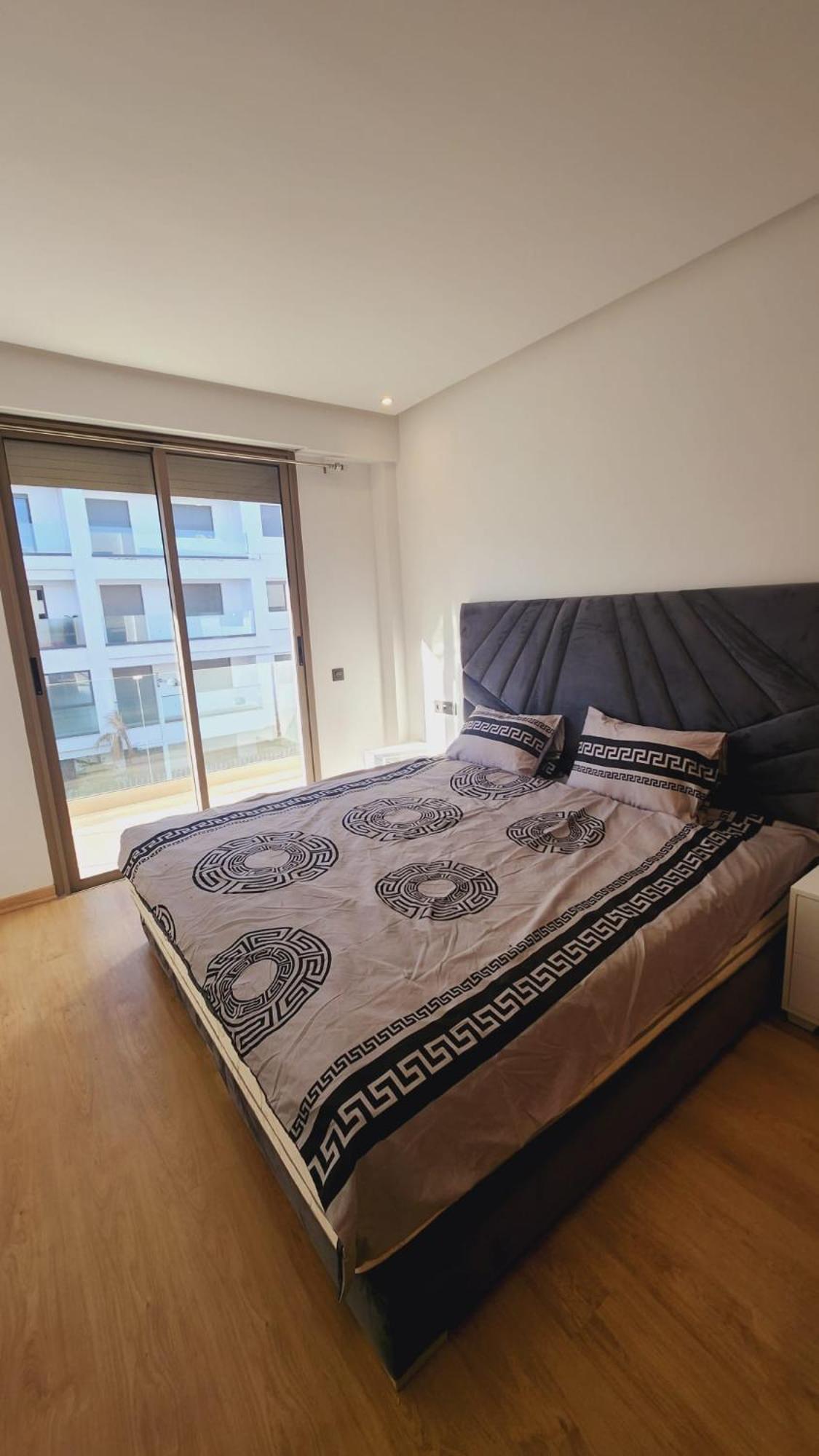 La Renaissance Apartment *