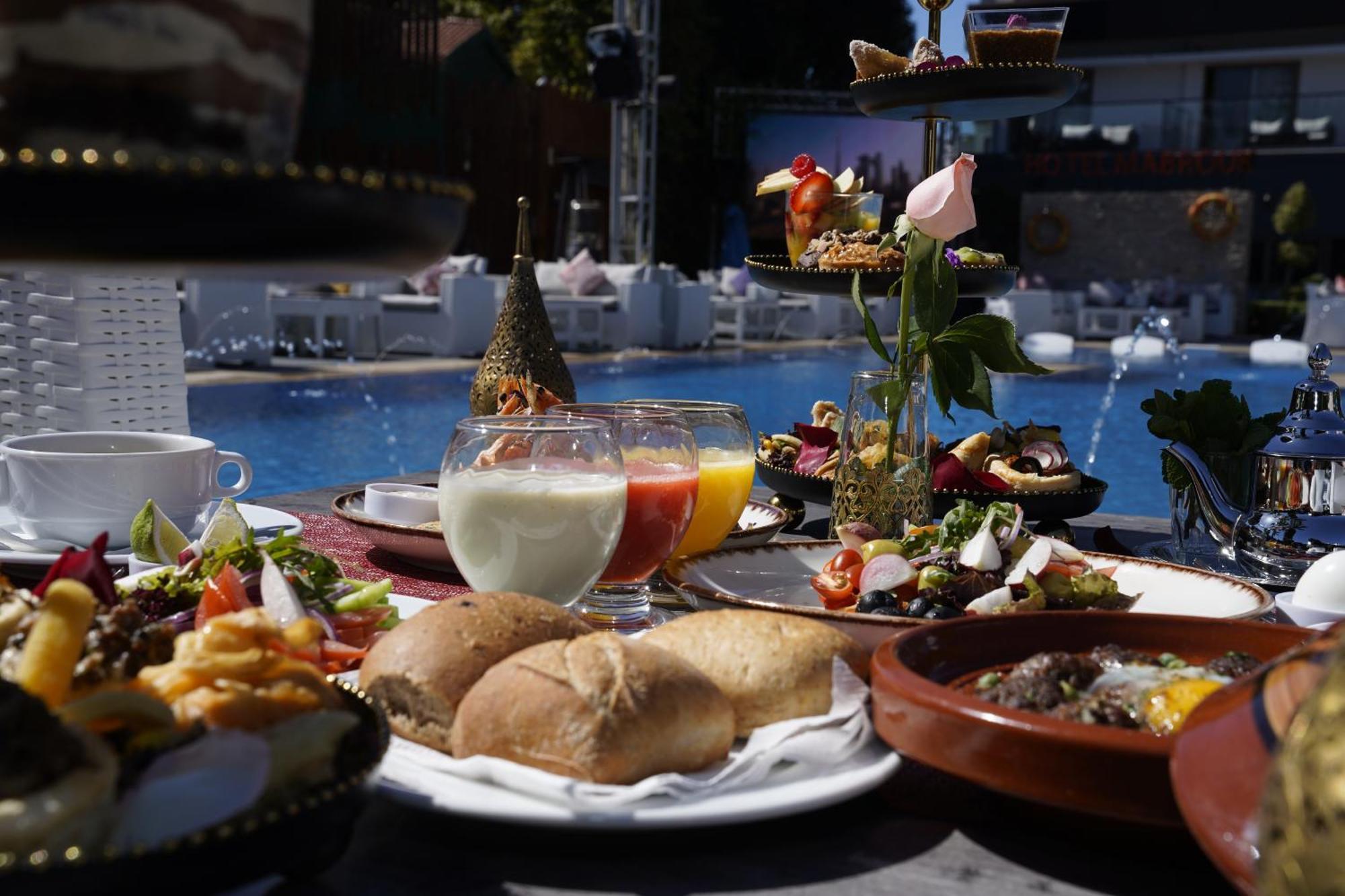 Mabrouk Hotel And Suites- Adult Only Hotel Agadir