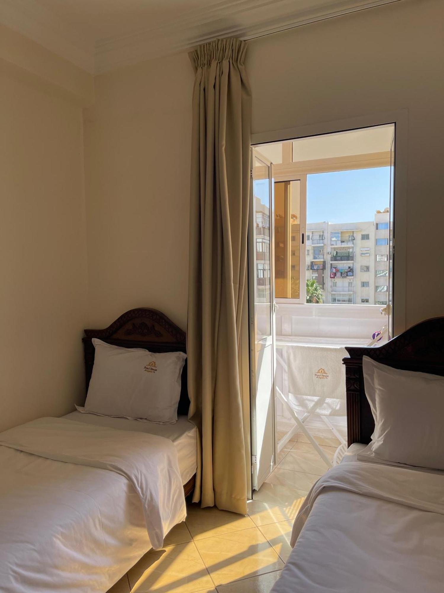 Apartment Pearl House