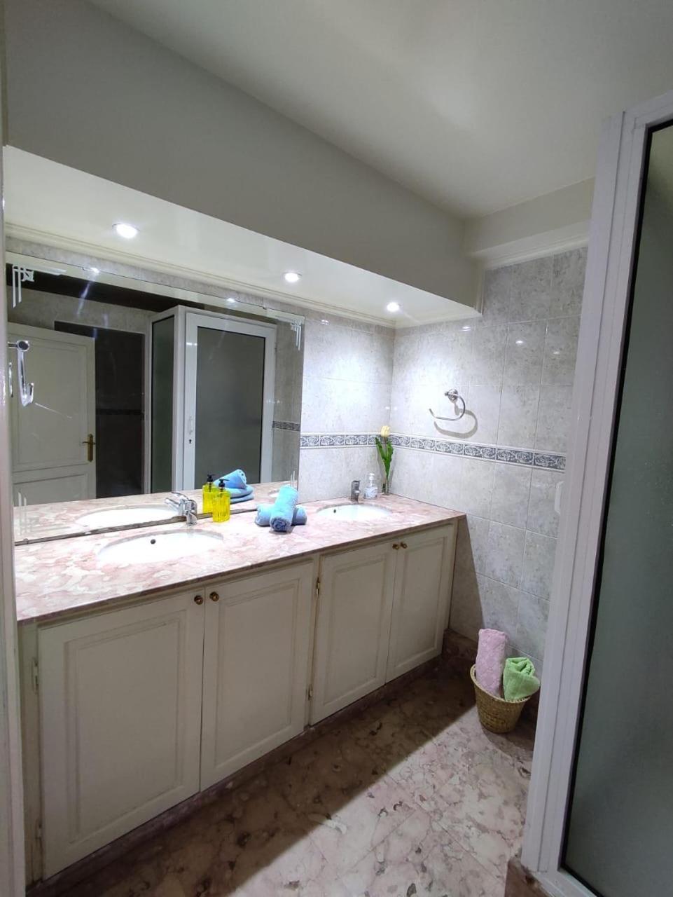 Borj-dlalate Center * Agadir