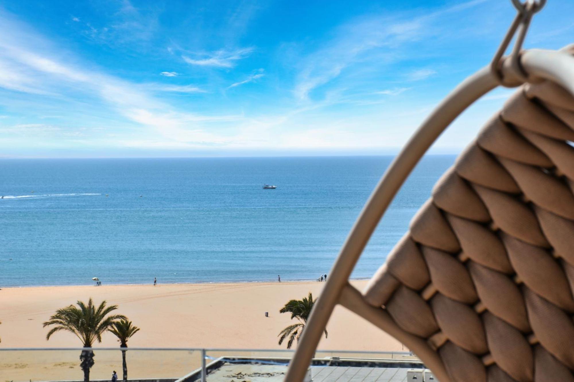 Luxury Seafront 6-7p Appartement