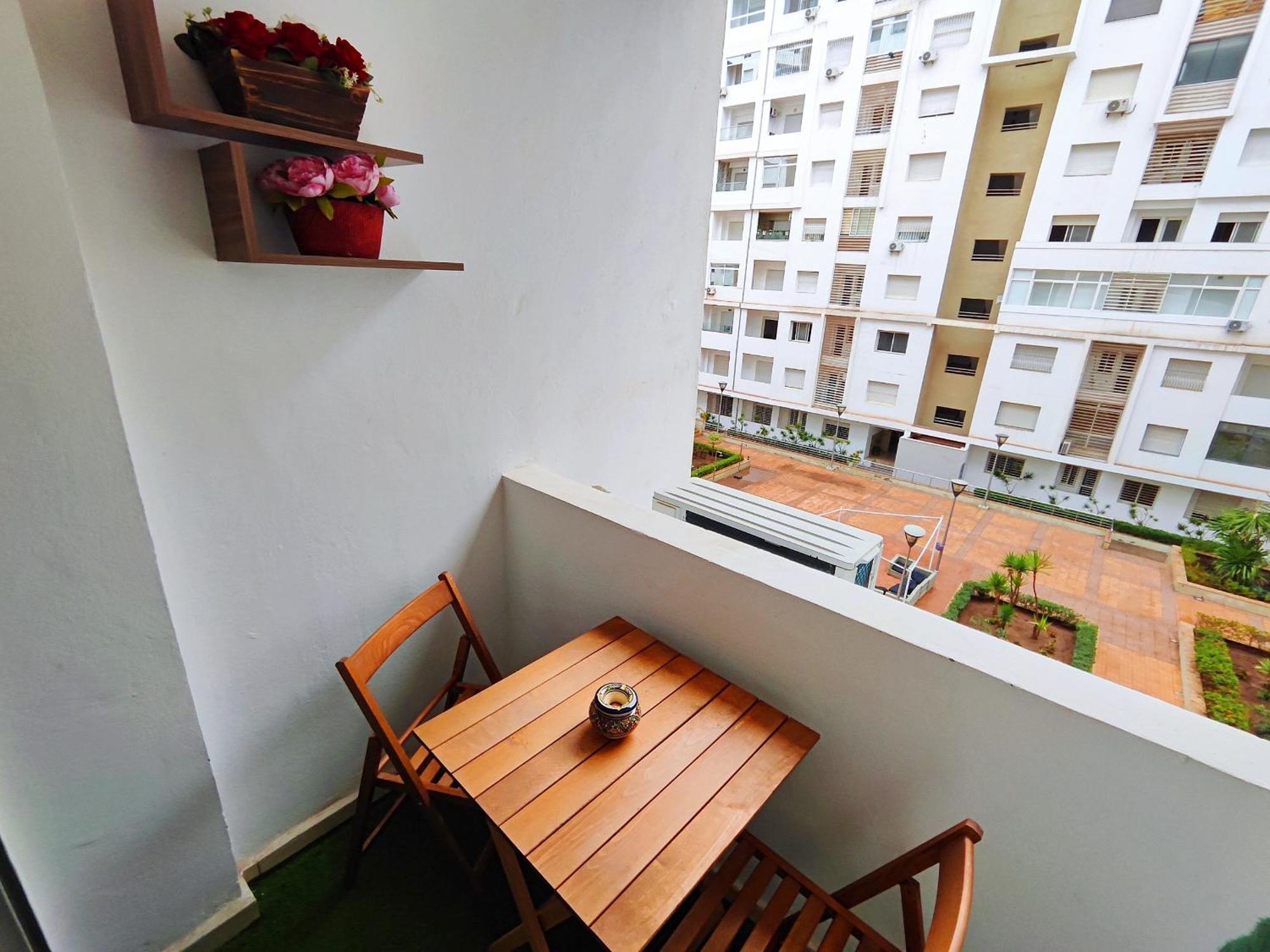Appartement Sejour Confort Bien Equipe Avec Piscine A *