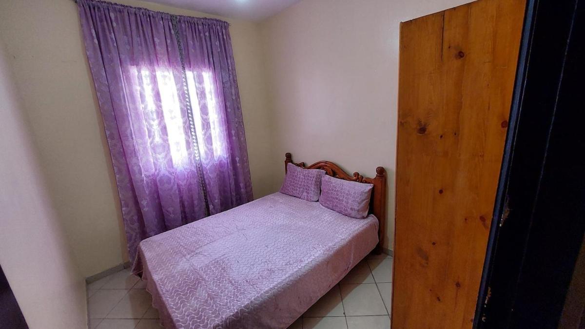 3 A Anza Apartment *