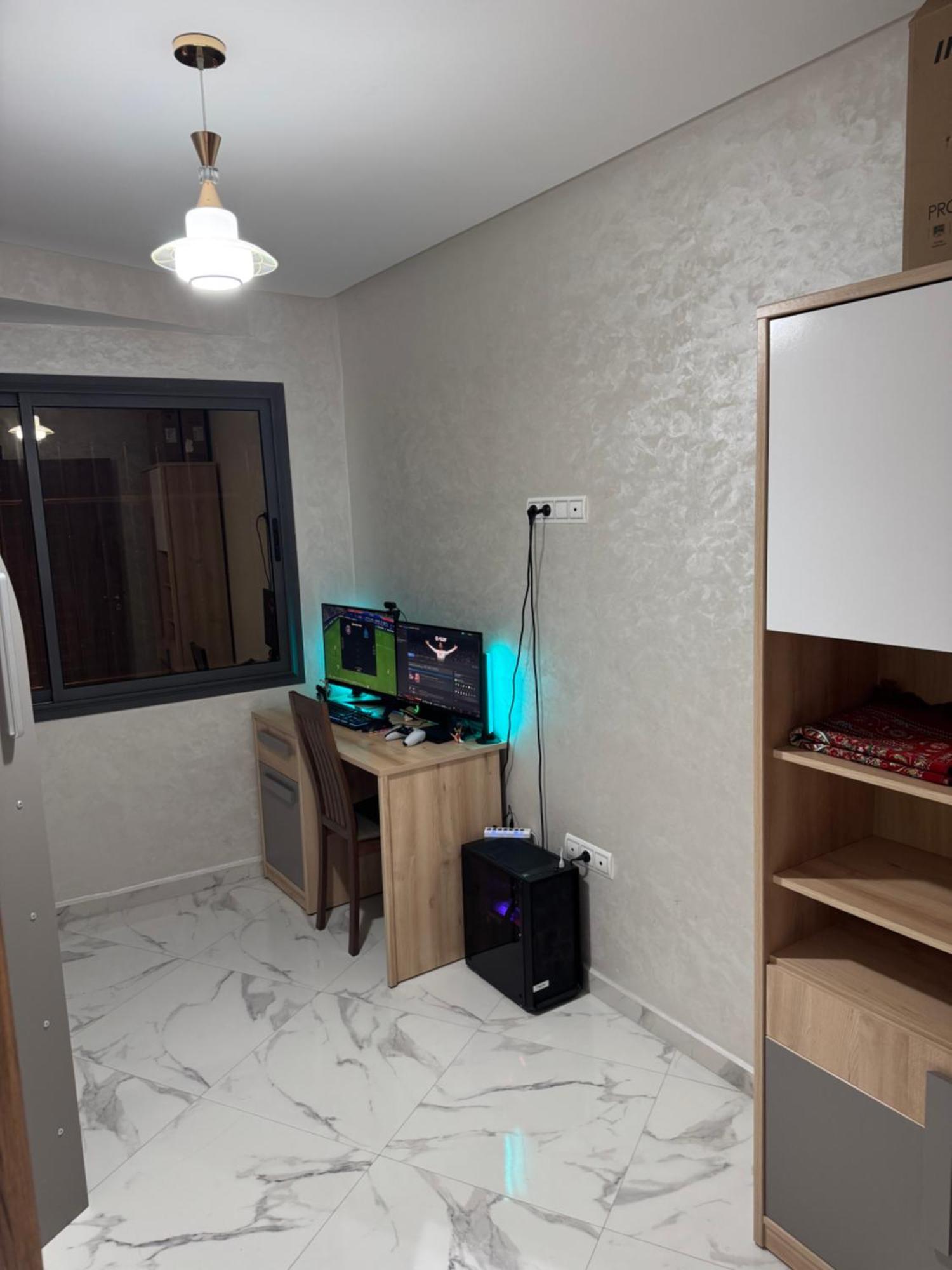 Moderne A Bay Apartment *