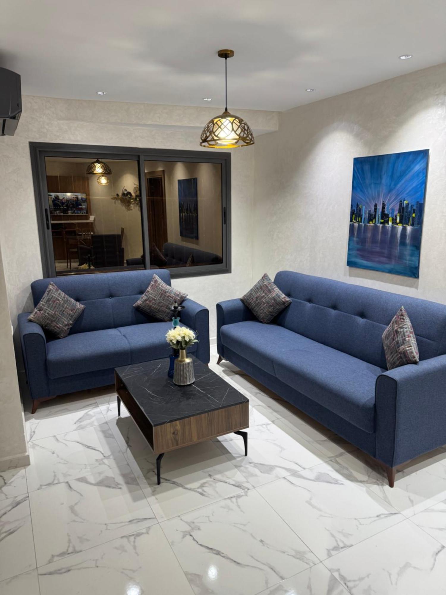 Moderne A Bay Apartment *