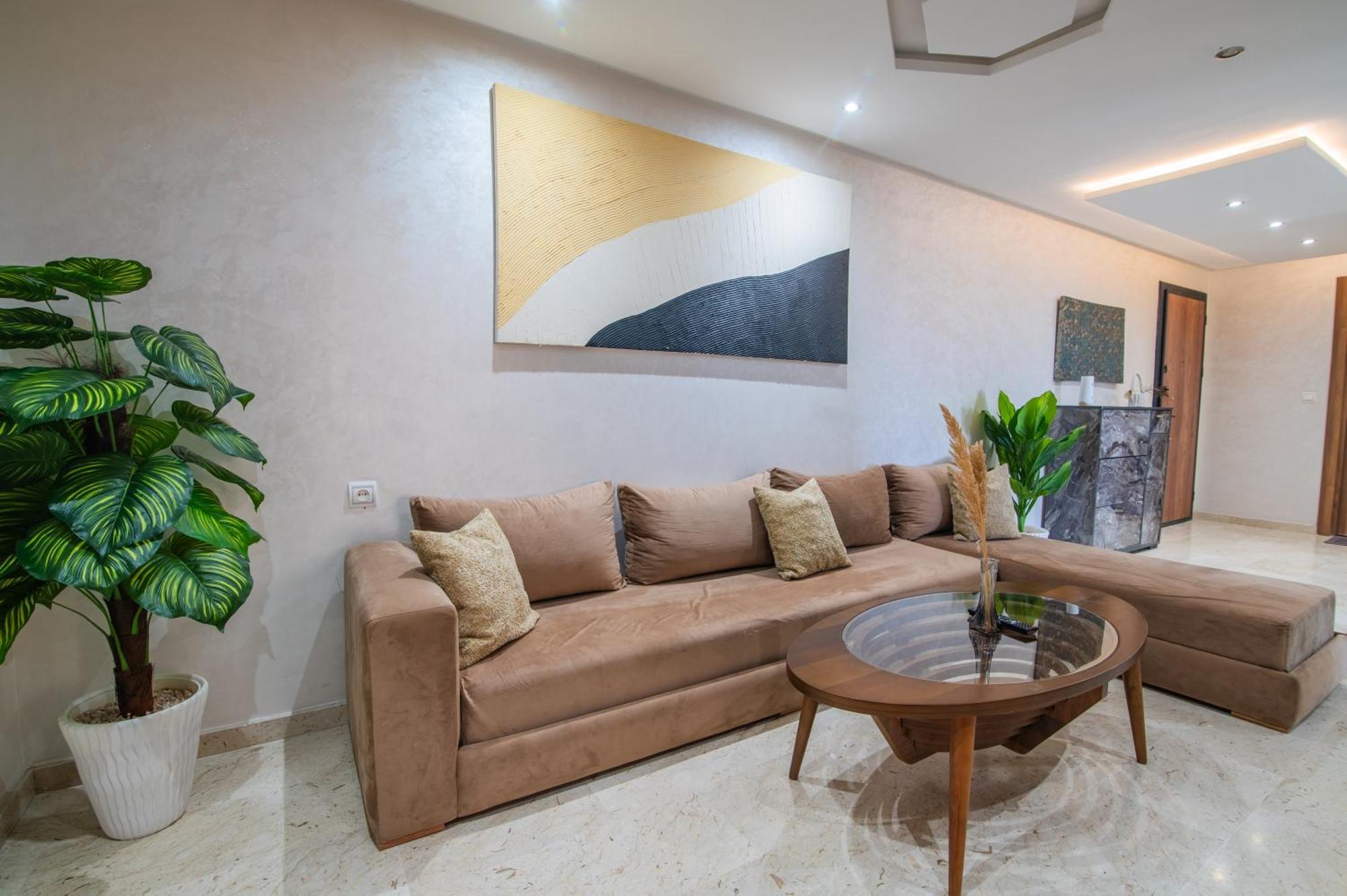 Apartment Modern In The Center Of With Panoramic View *