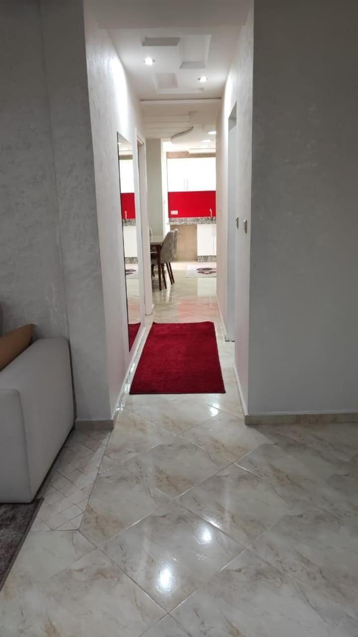 Calme Et Confortable Proche De Souk El Had Apartment *