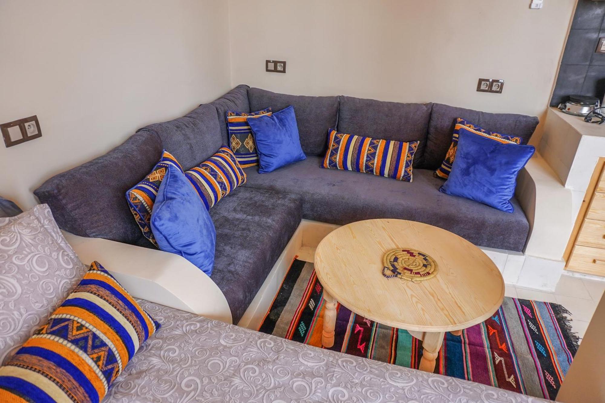 Cliff Surf Morocco Bed & Breakfast Tamraght