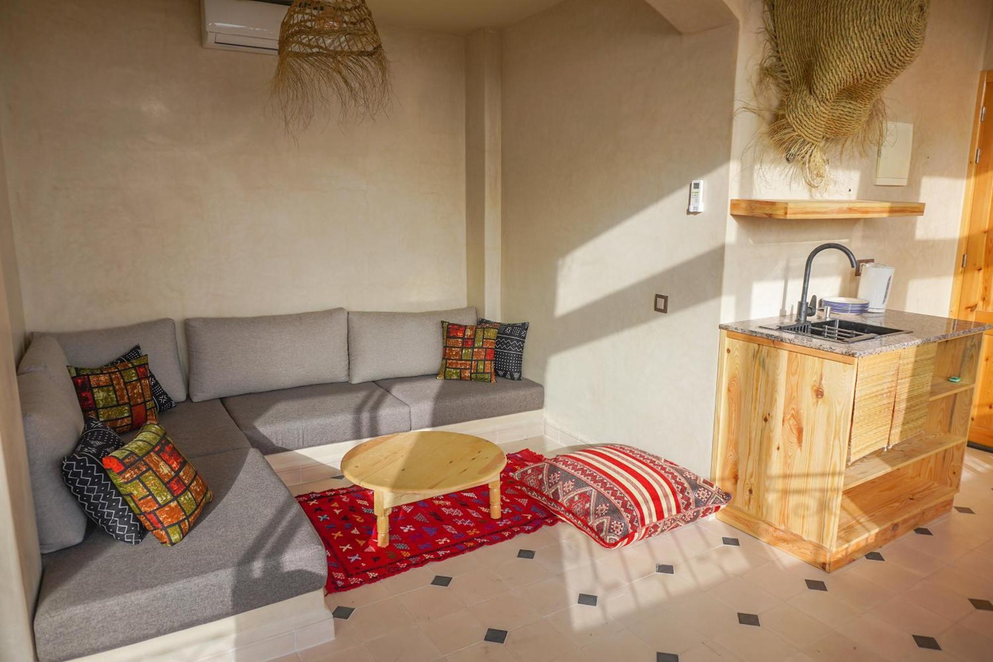 Bed & Breakfast Cliff Surf Morocco Tamraght