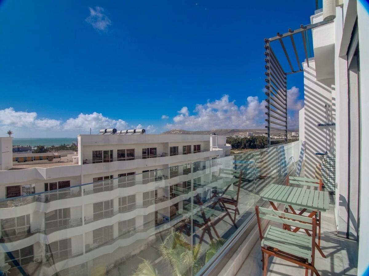 De Luxe A Avec Vue Sur Apartment *