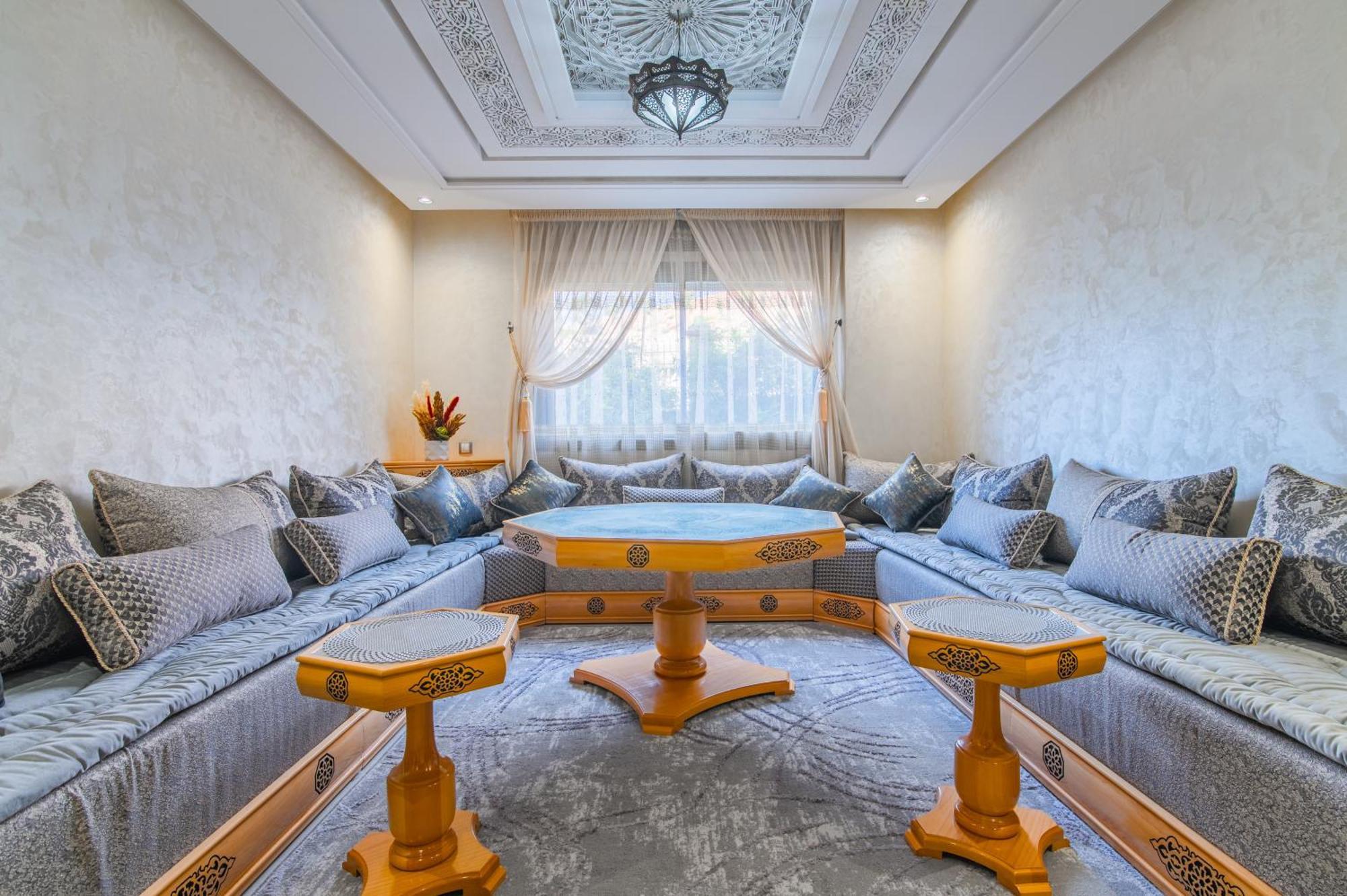 Luxury Seafront 102sqm With Wi-fi And Parking *