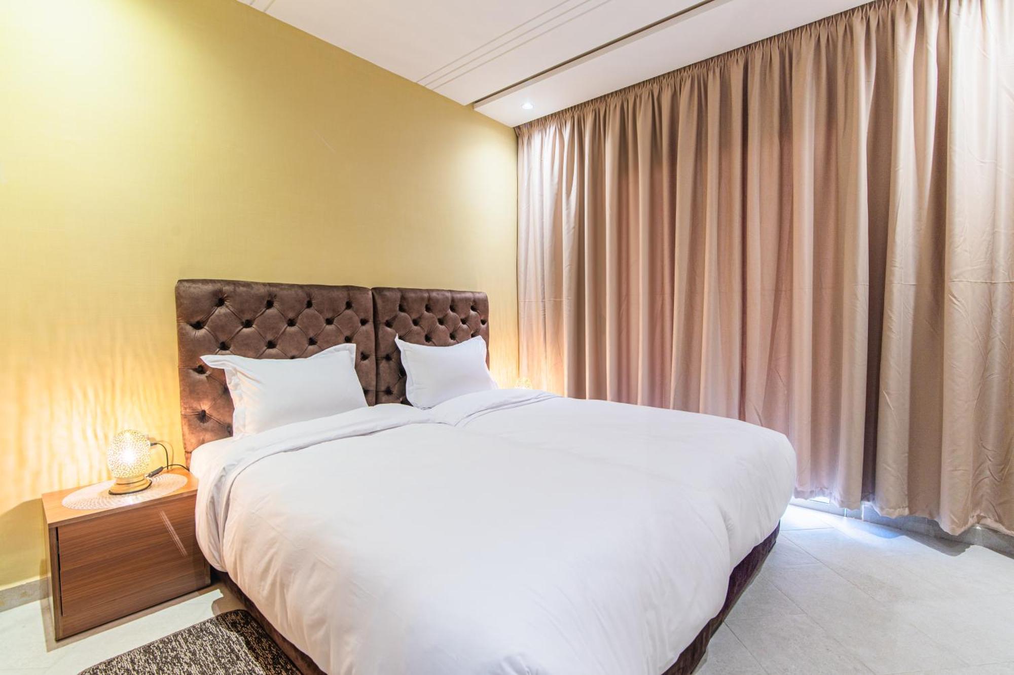 Apartment Luxury Seafront 102sqm With Wi-fi And Parking Agadir