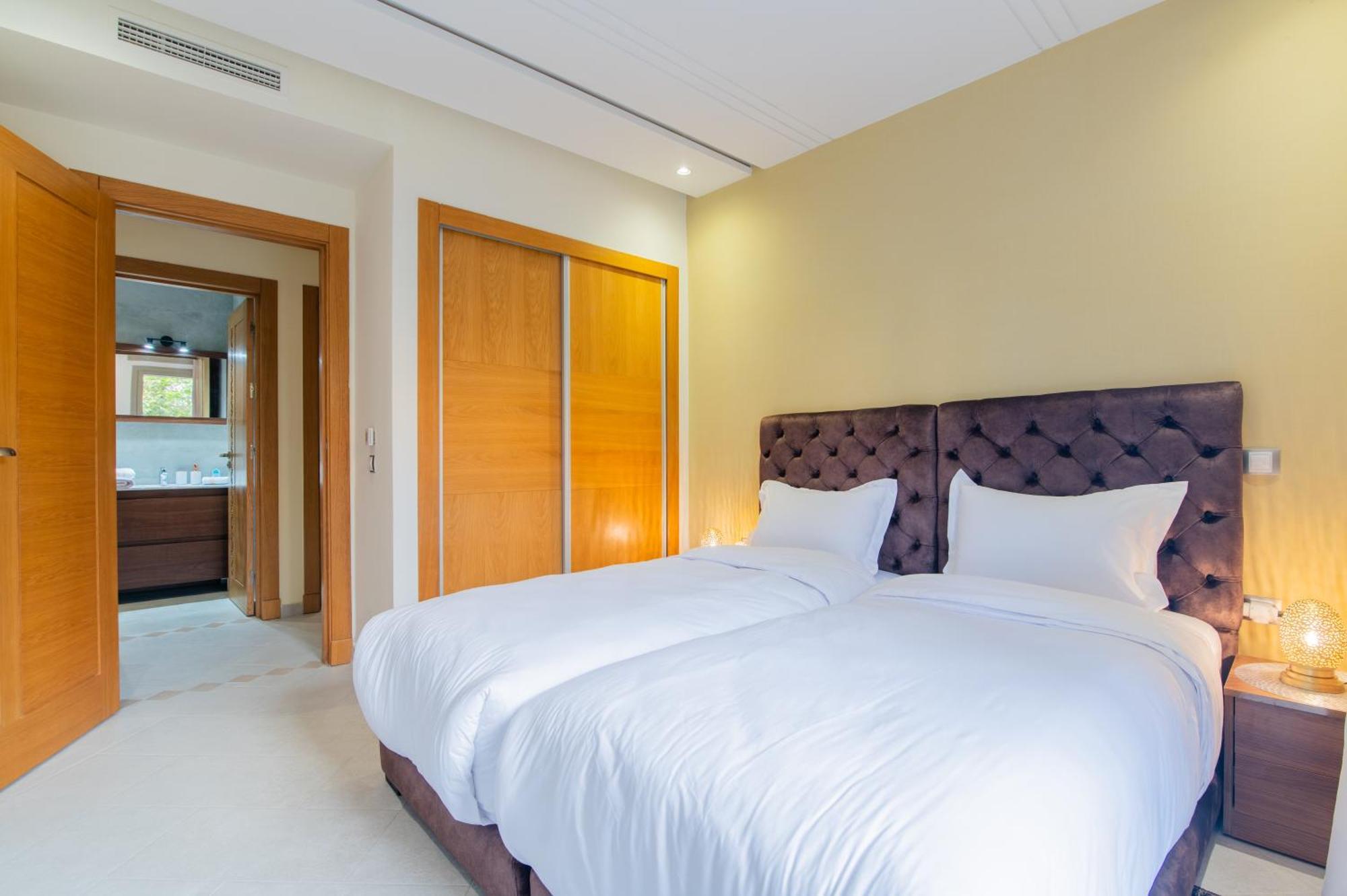 Apartment Luxury Seafront 102sqm With Wi-fi And Parking Agadir