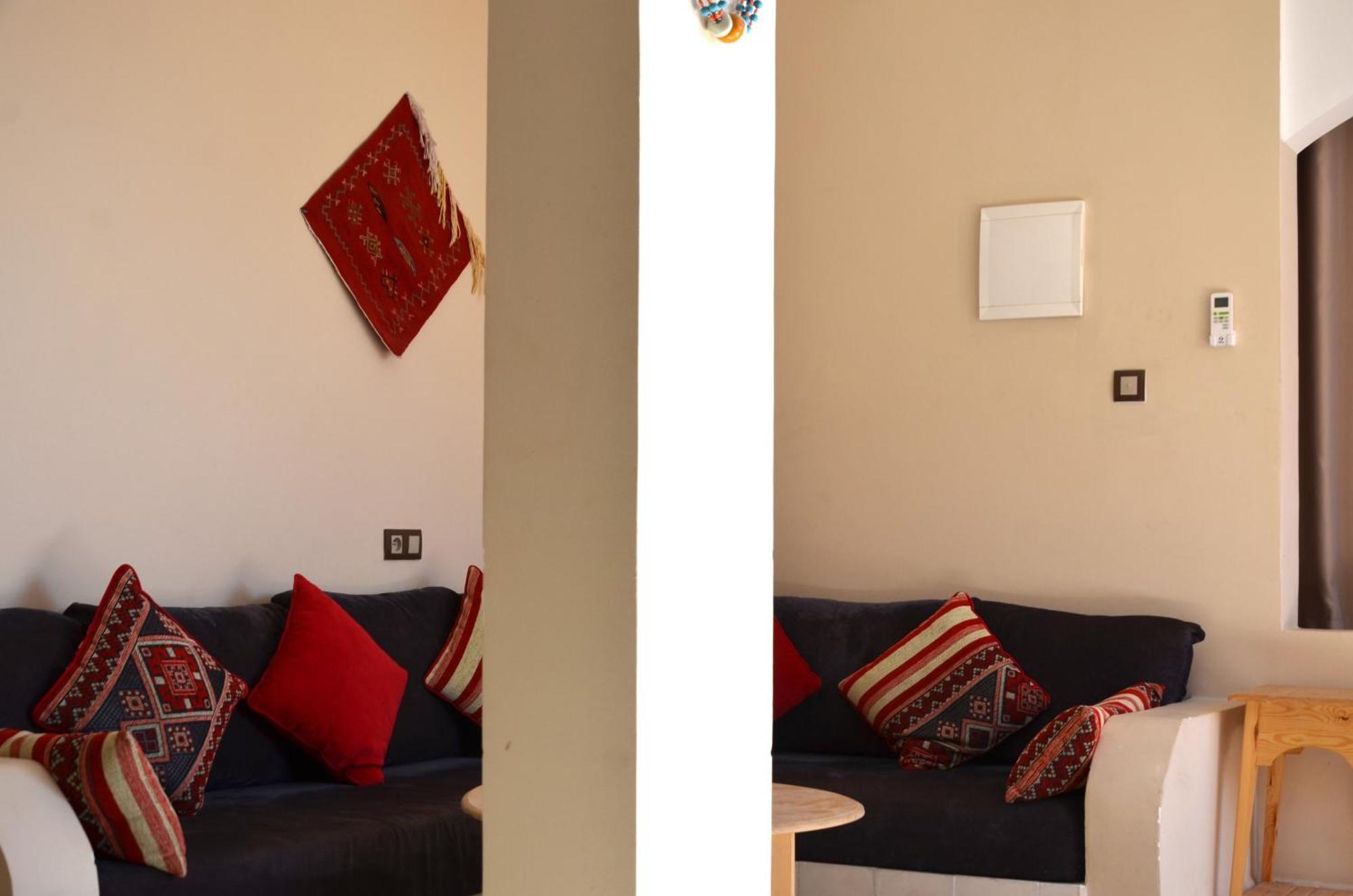 Bed & Breakfast Cliff Surf Morocco Tamraght