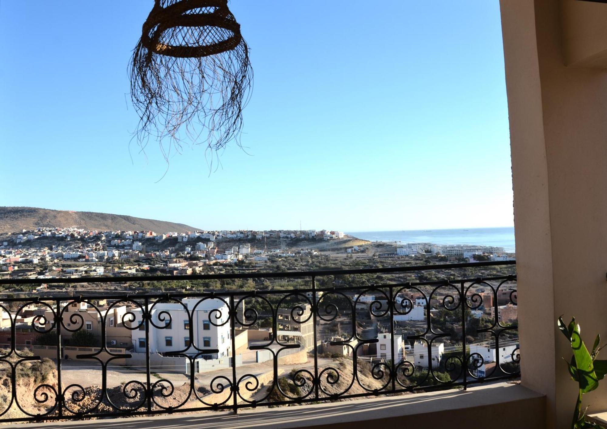 Cliff Surf Morocco Bed & Breakfast