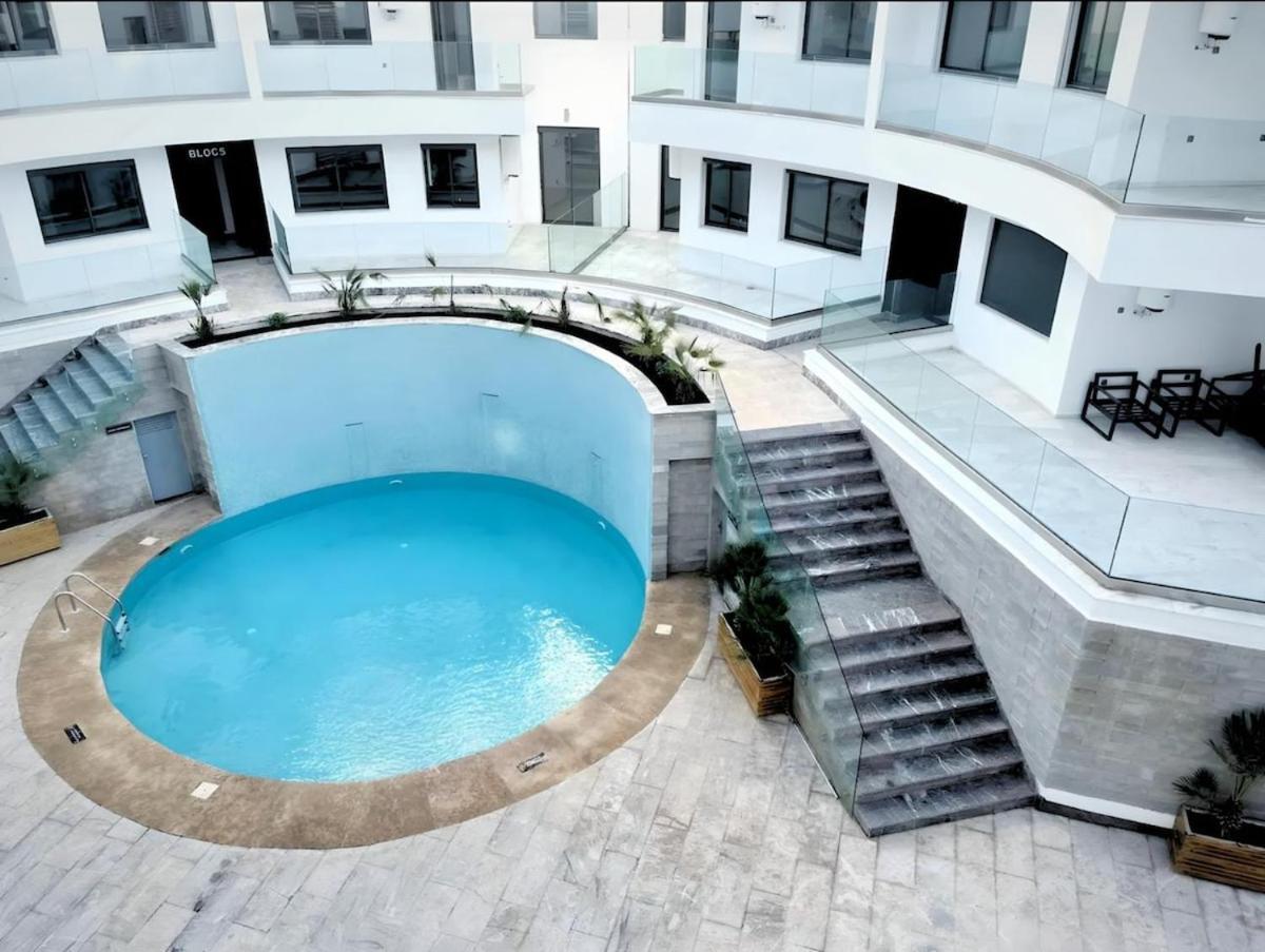 Cosy Swimming Pool Apartment *