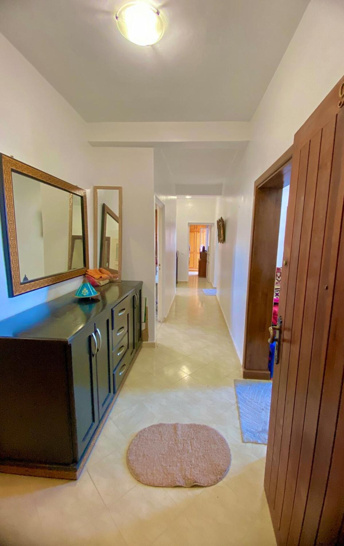 Luxury Center Apartment