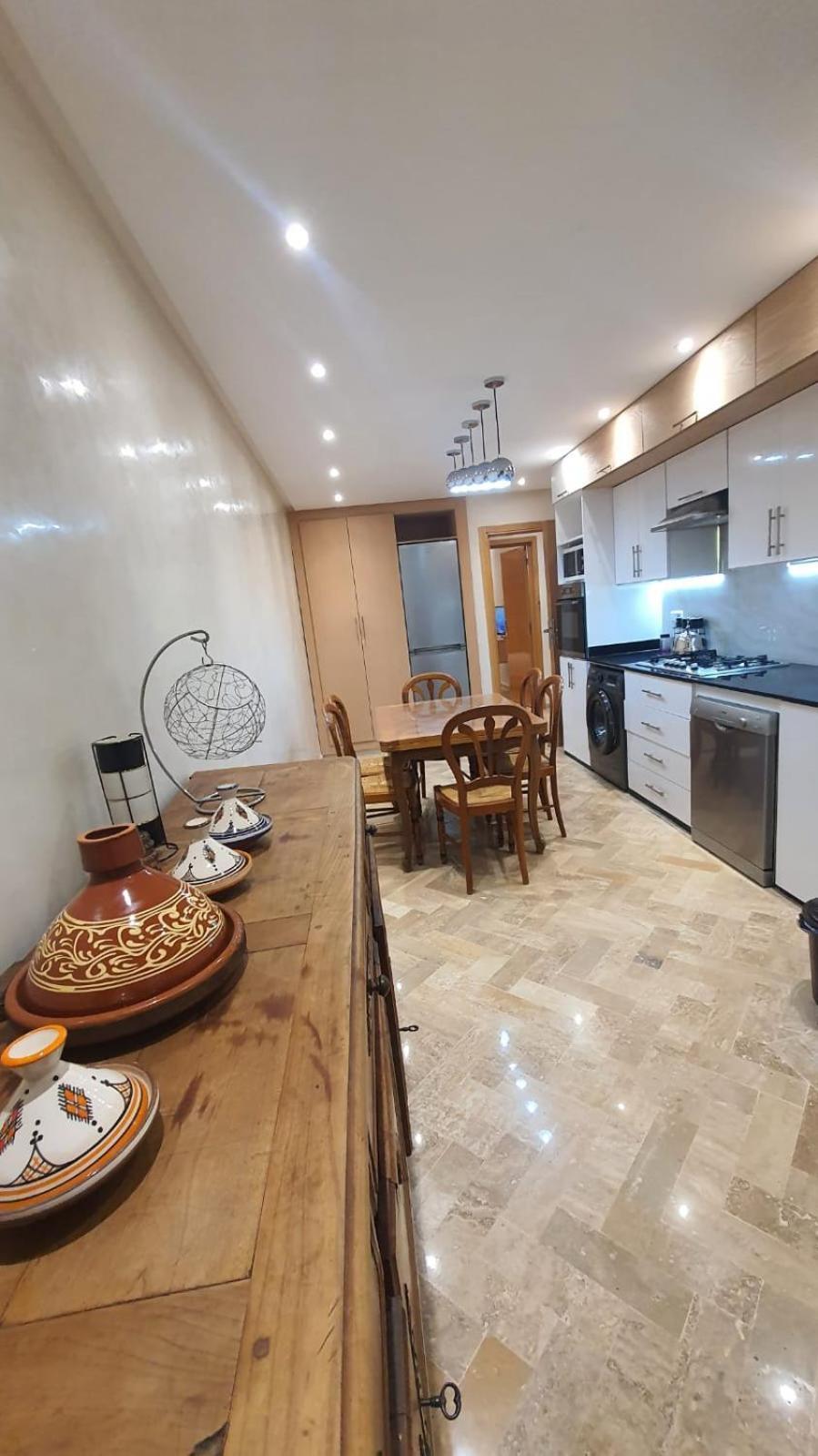 Entier Apartment