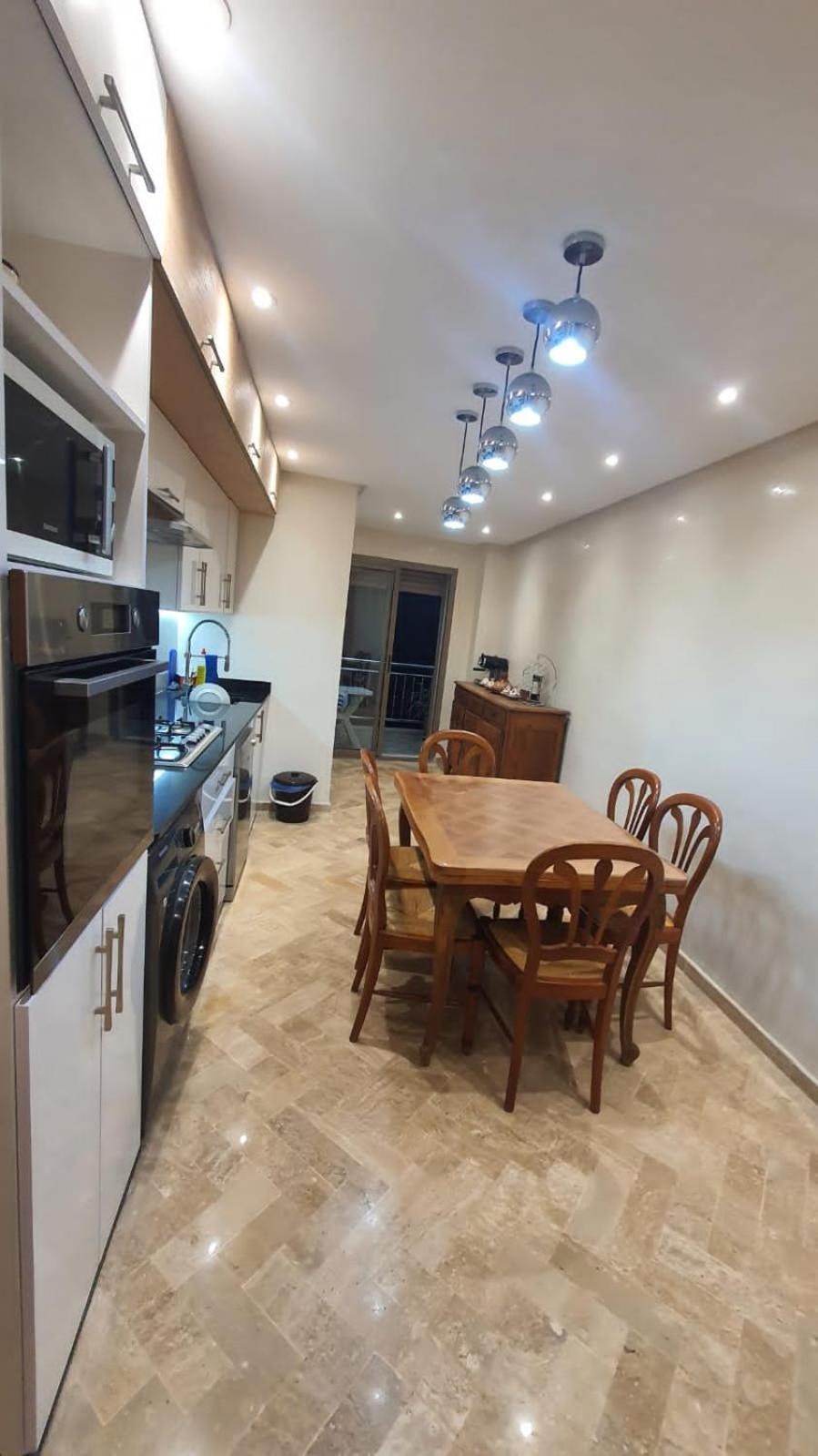 Entier Apartment