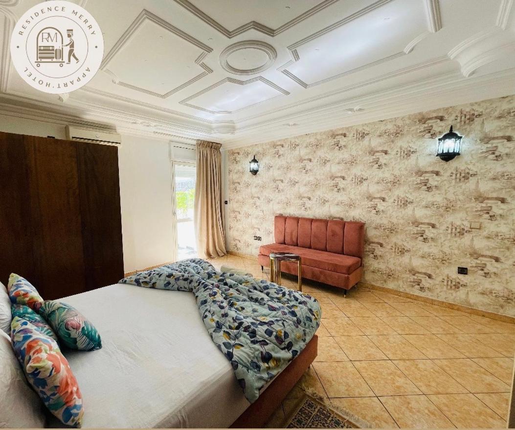 Aparthotel Mery