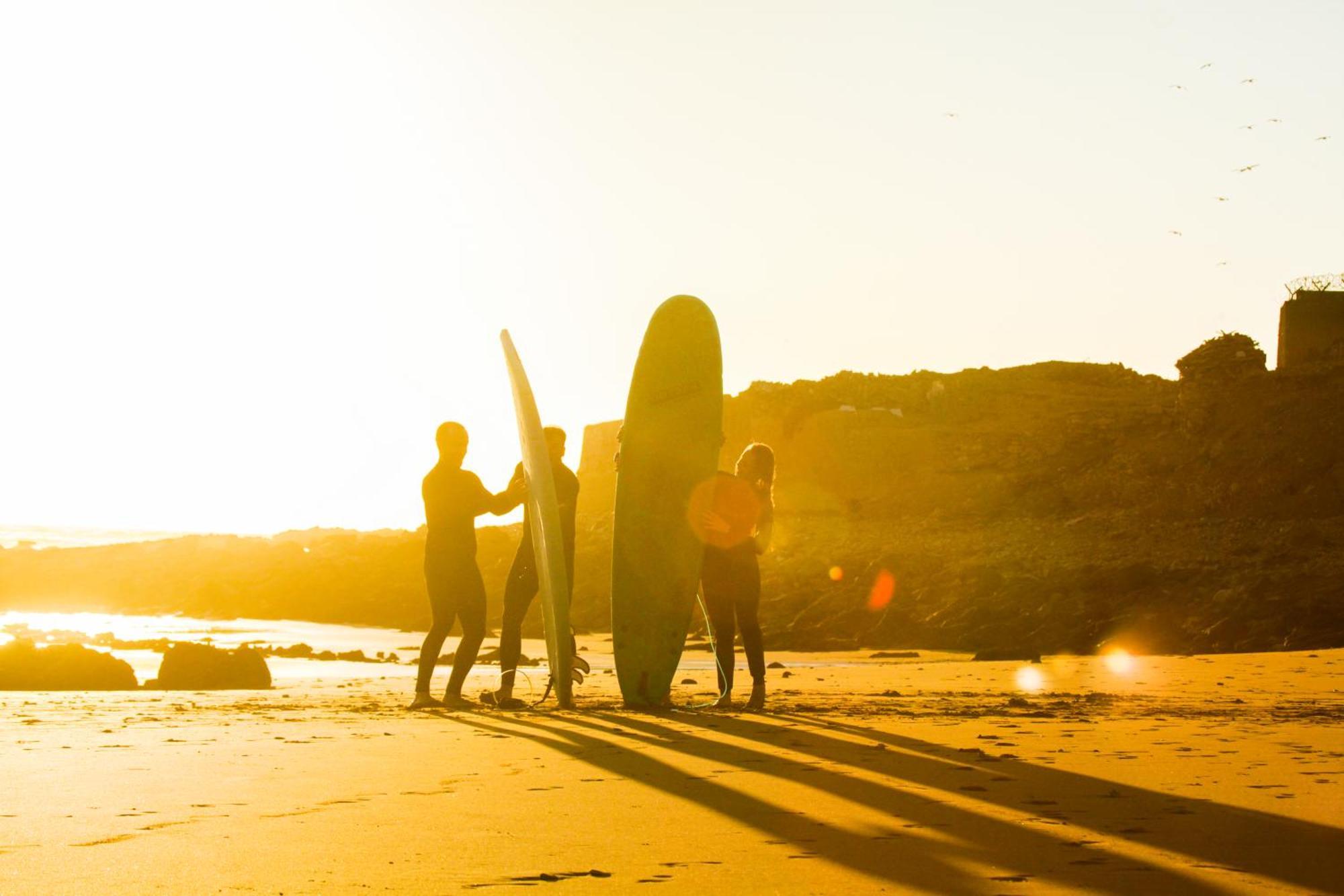 Surf And Anza - Surf Territory Hostel Agadir